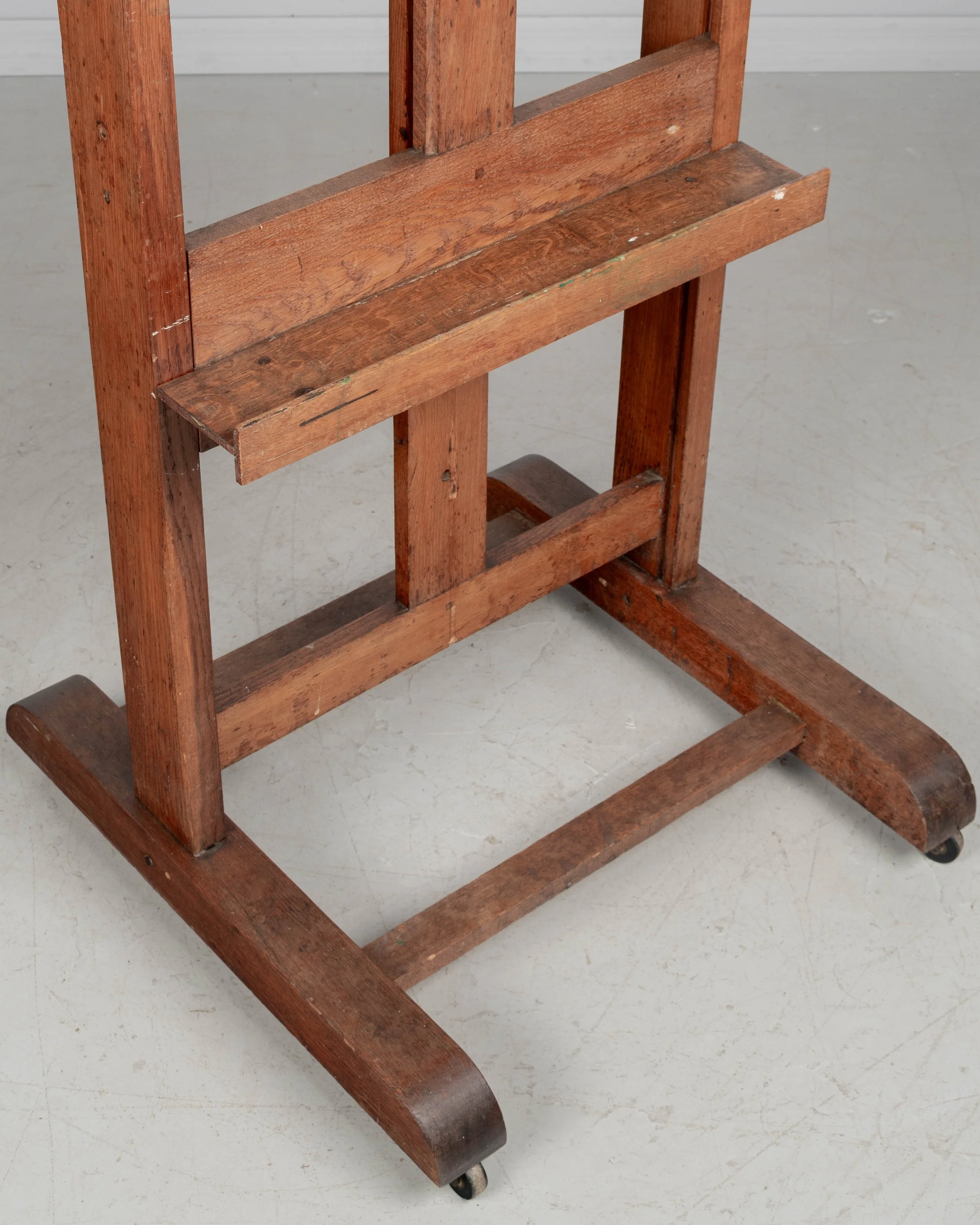 Adjustable French Oak Painter's Easel, Circa 1900s