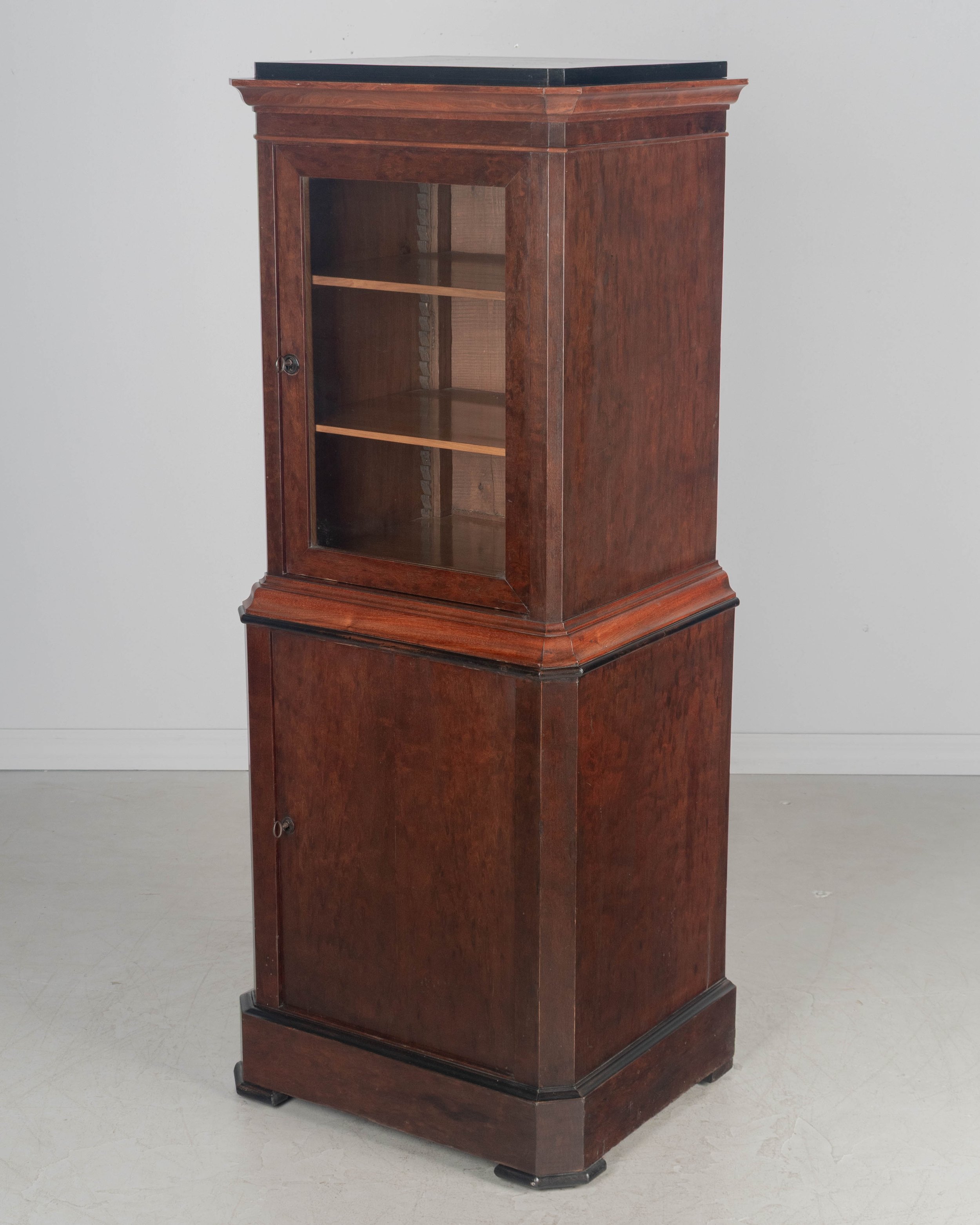 19th Century Napoleon III French Mahogany Vitrine