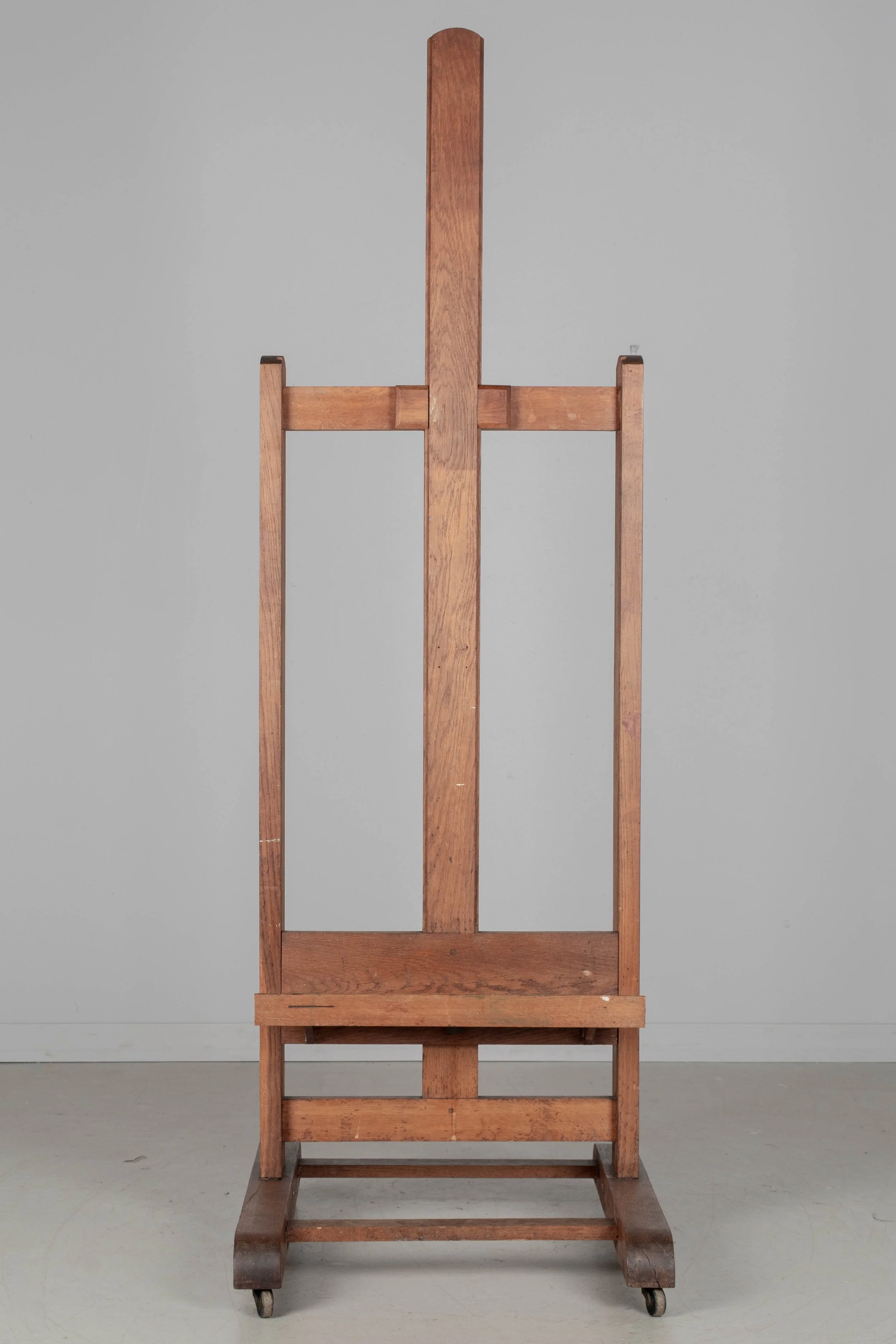 Adjustable French Oak Painter's Easel, Circa 1900s