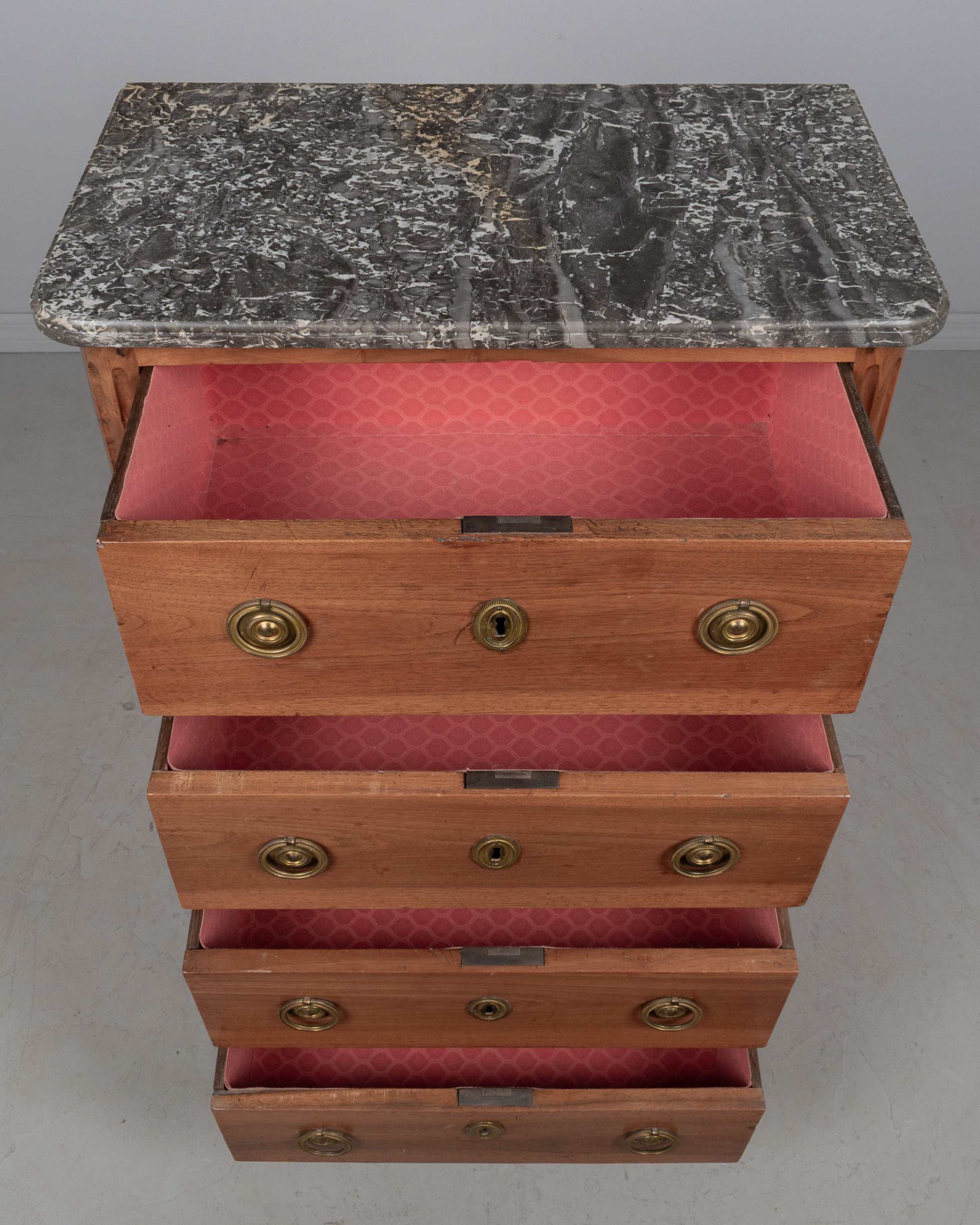 18th Century French Louis XVI Chiffonier or Gentleman's Chest