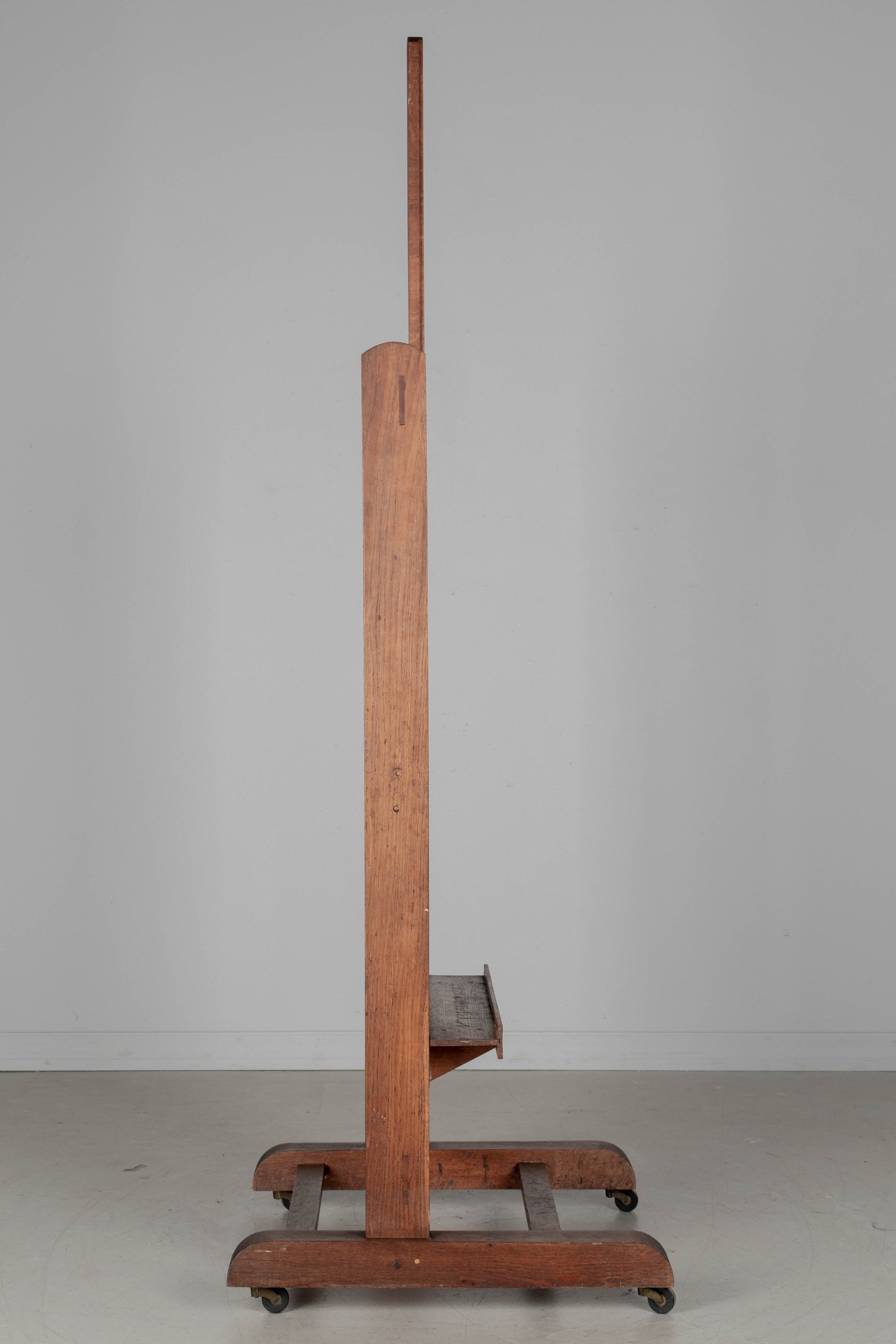 Adjustable French Oak Painter's Easel, Circa 1900s