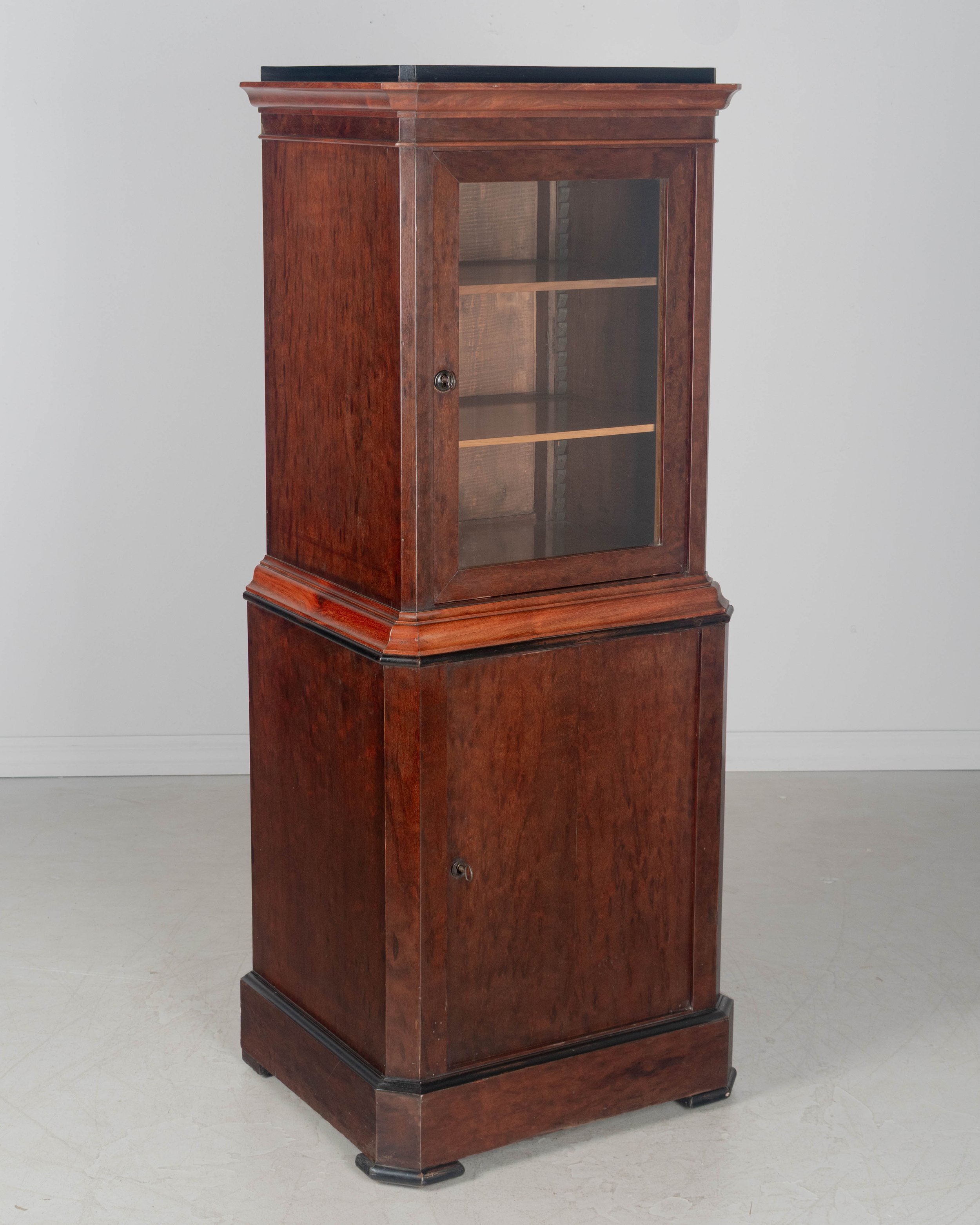 19th Century Napoleon III French Mahogany Vitrine