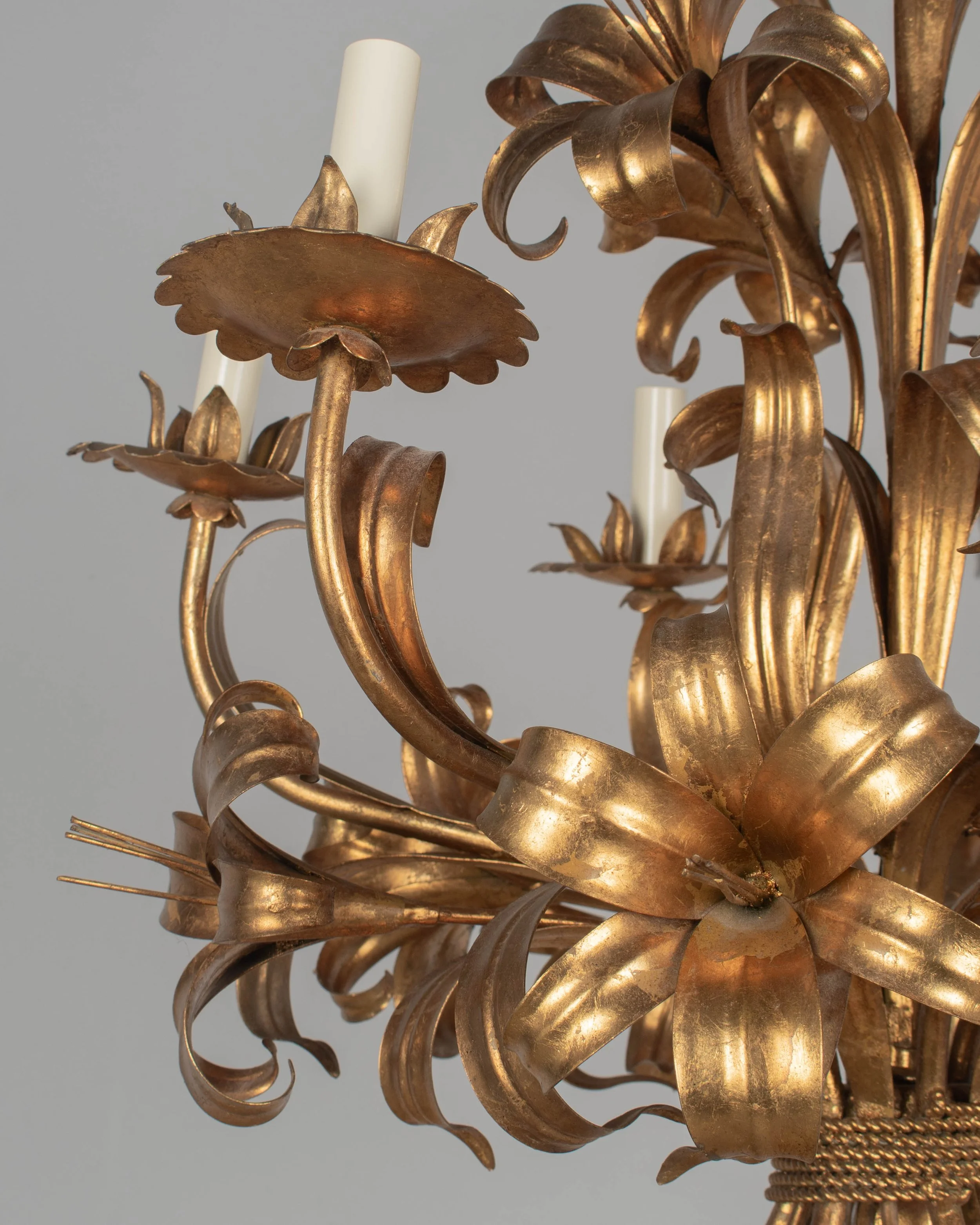 Italian Gilt Tôle Chandelier Six Lights
