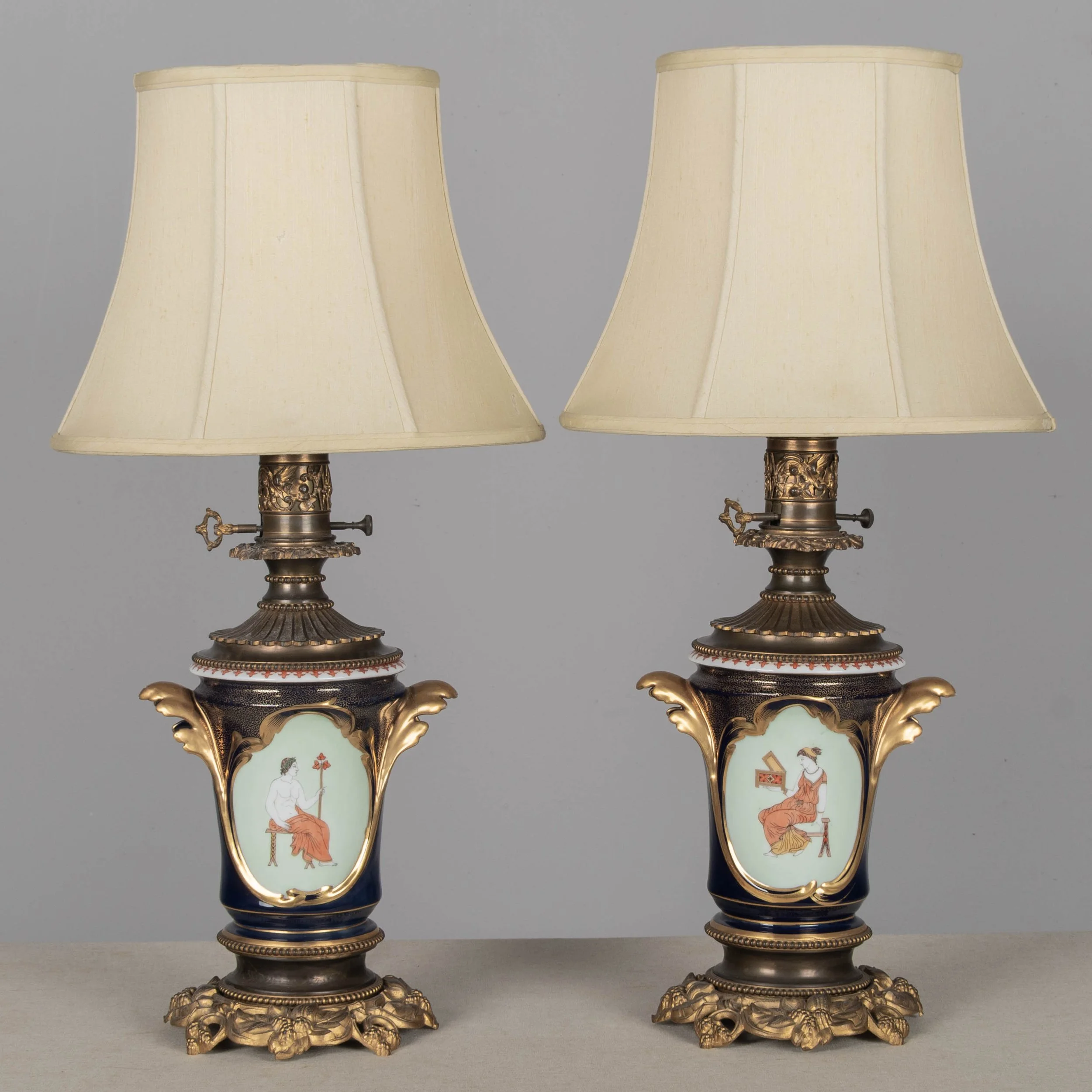 Pair of 19th Century French Vieux Paris Porcelain Lamps