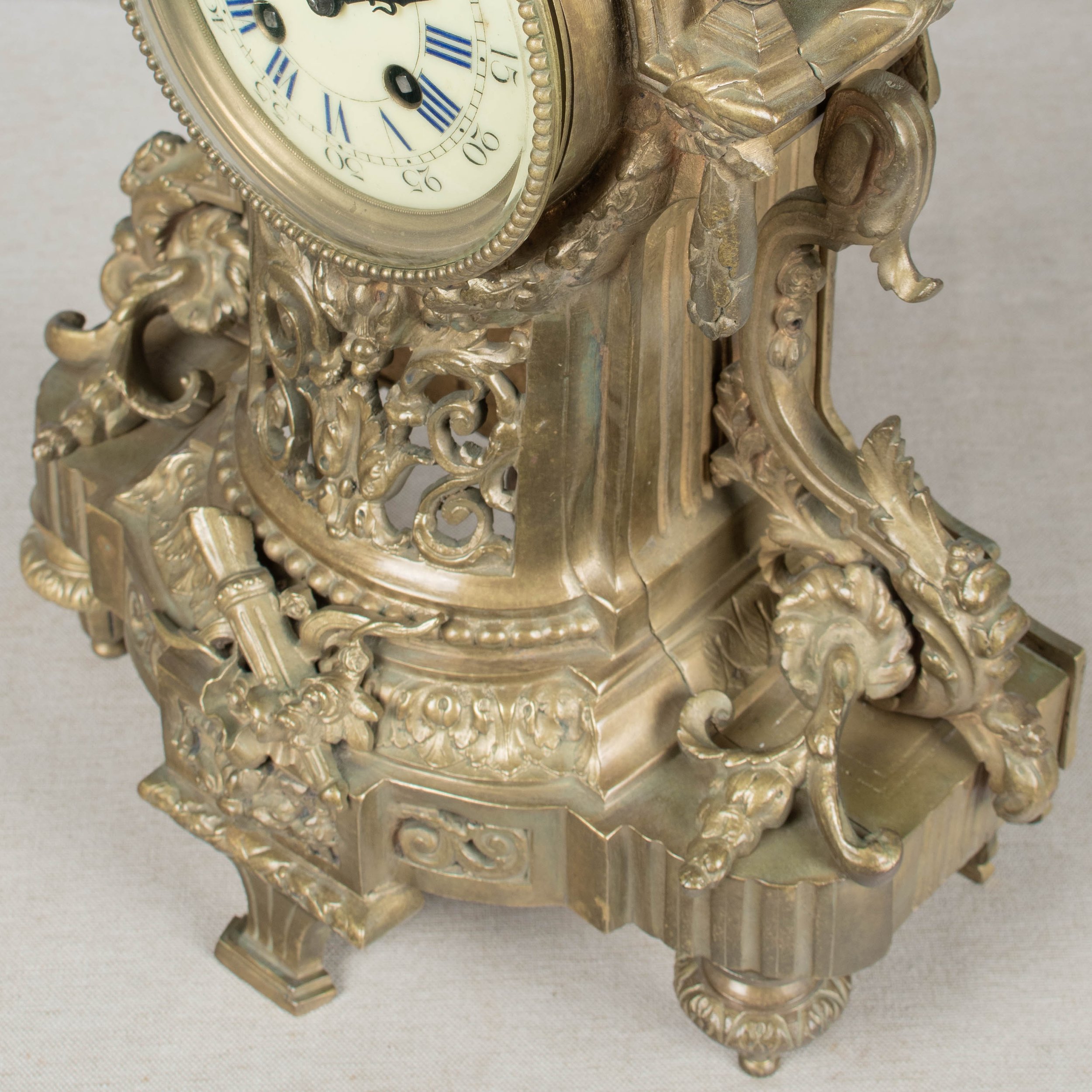 19th Century Louis XV Style Bronze Mantle Clock