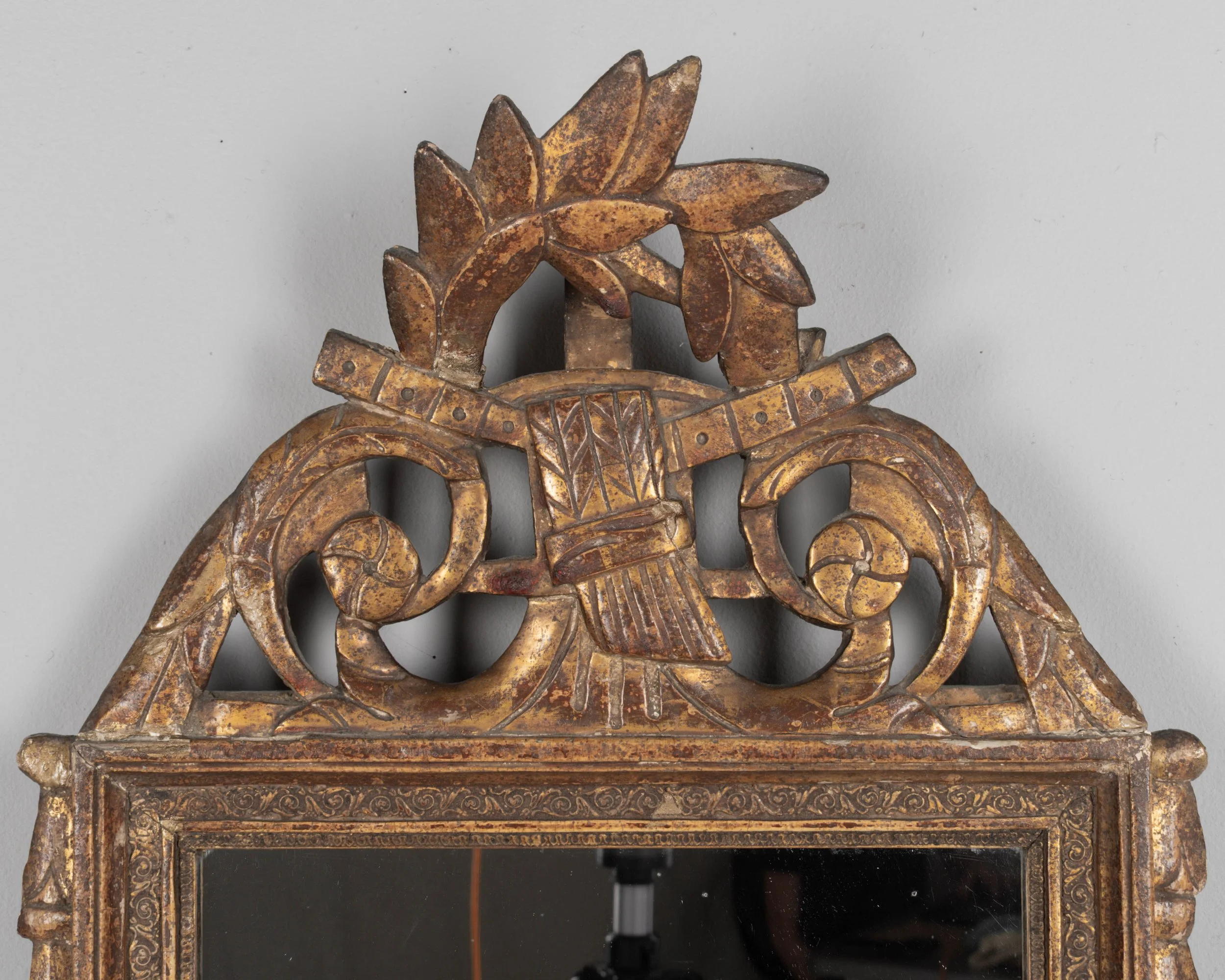 19th Century French Louis XVI Giltwood Mirror