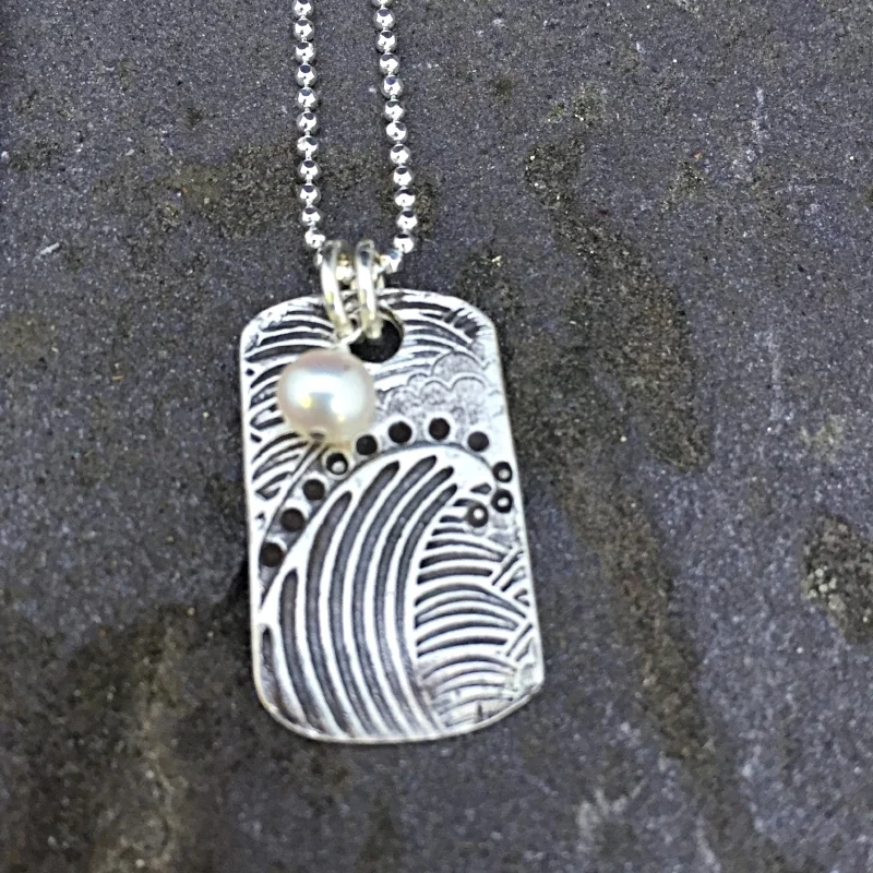 Mavericks Tag LG with Waves Chain Pearl - Amling Designs Jewelry