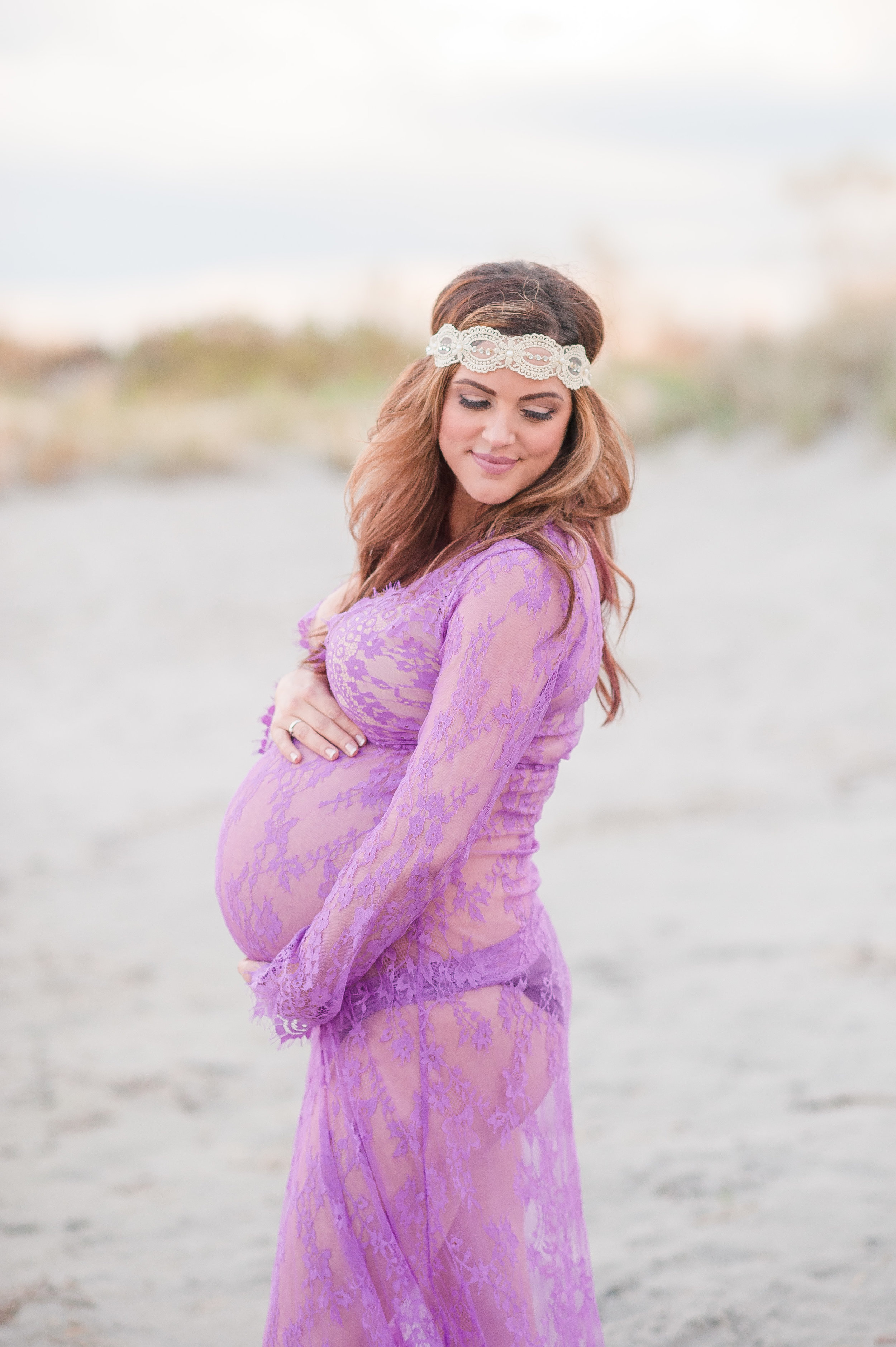 Jenna and Rob Wingaersheek beach maternity-60.jpg