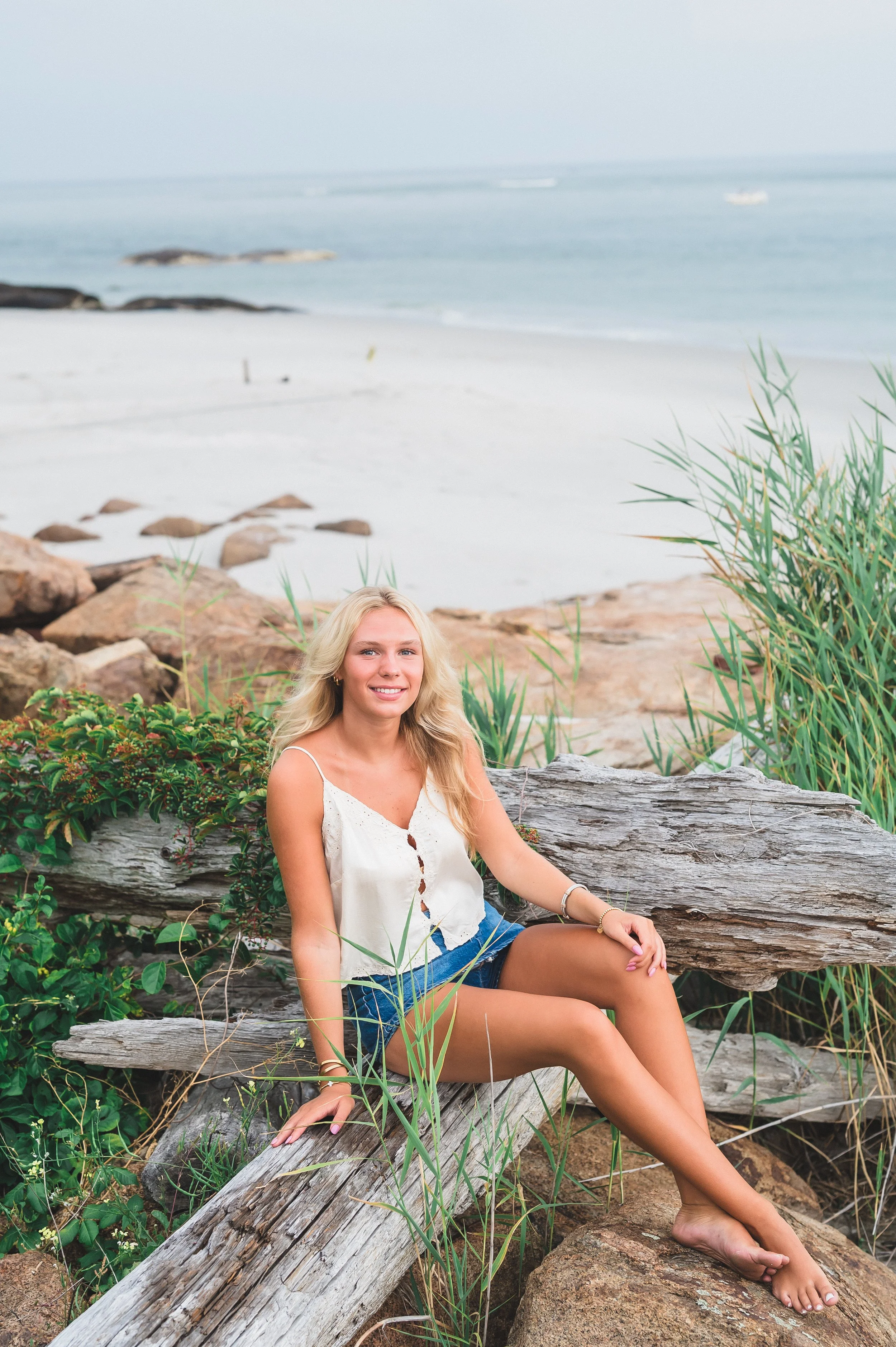 Tatum White senior portraits 2025-1.jpg