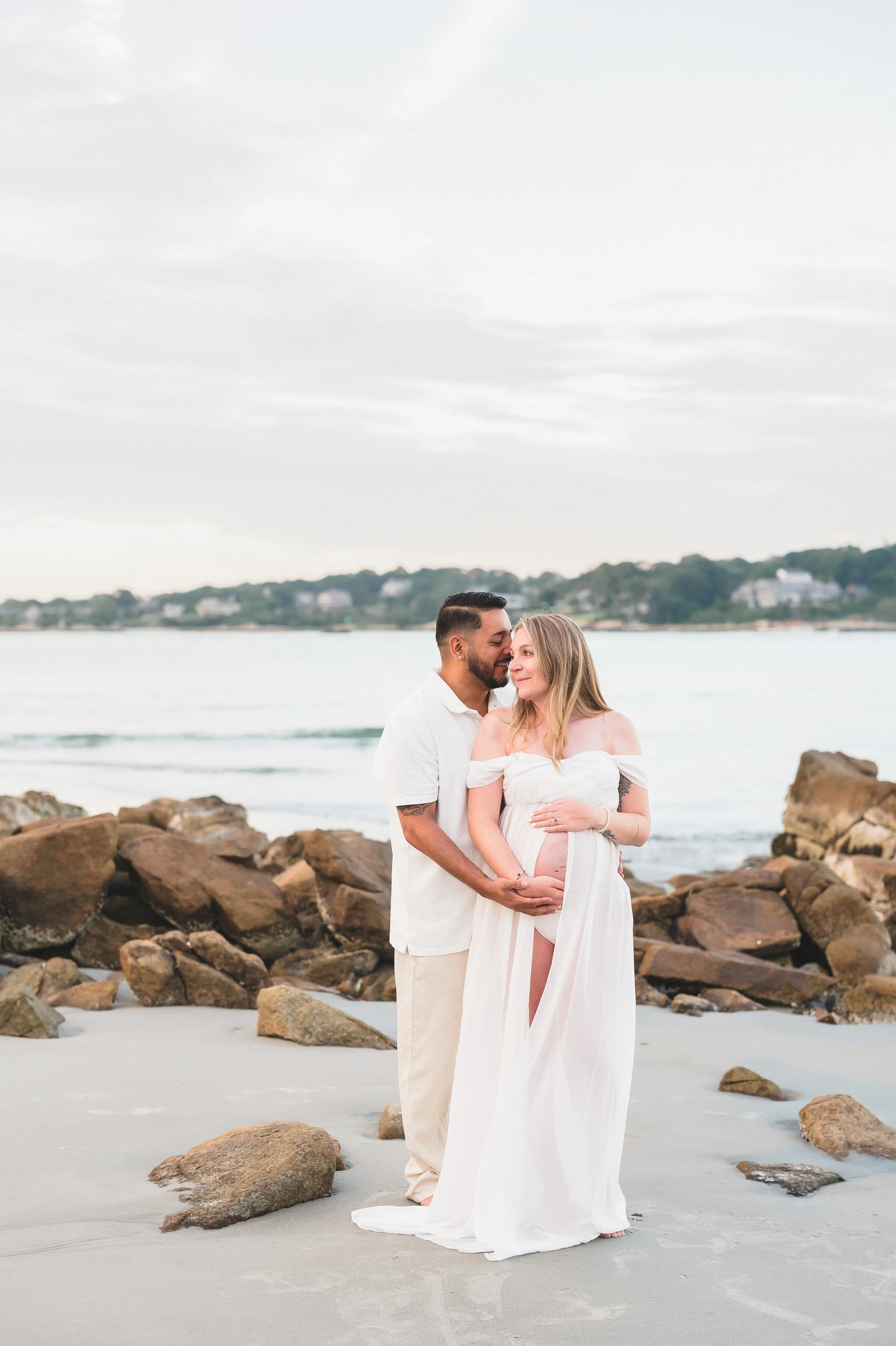 Shannon and Jonathan maternity-16.jpg