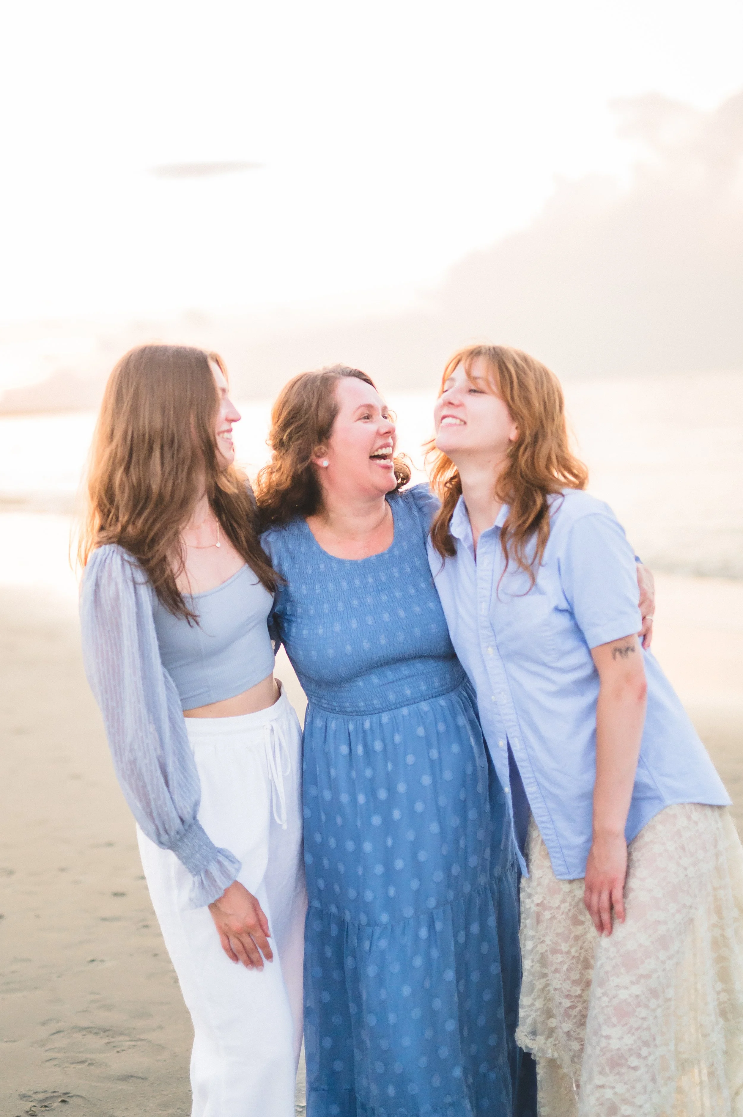 Bouvier family 2025-39.jpg