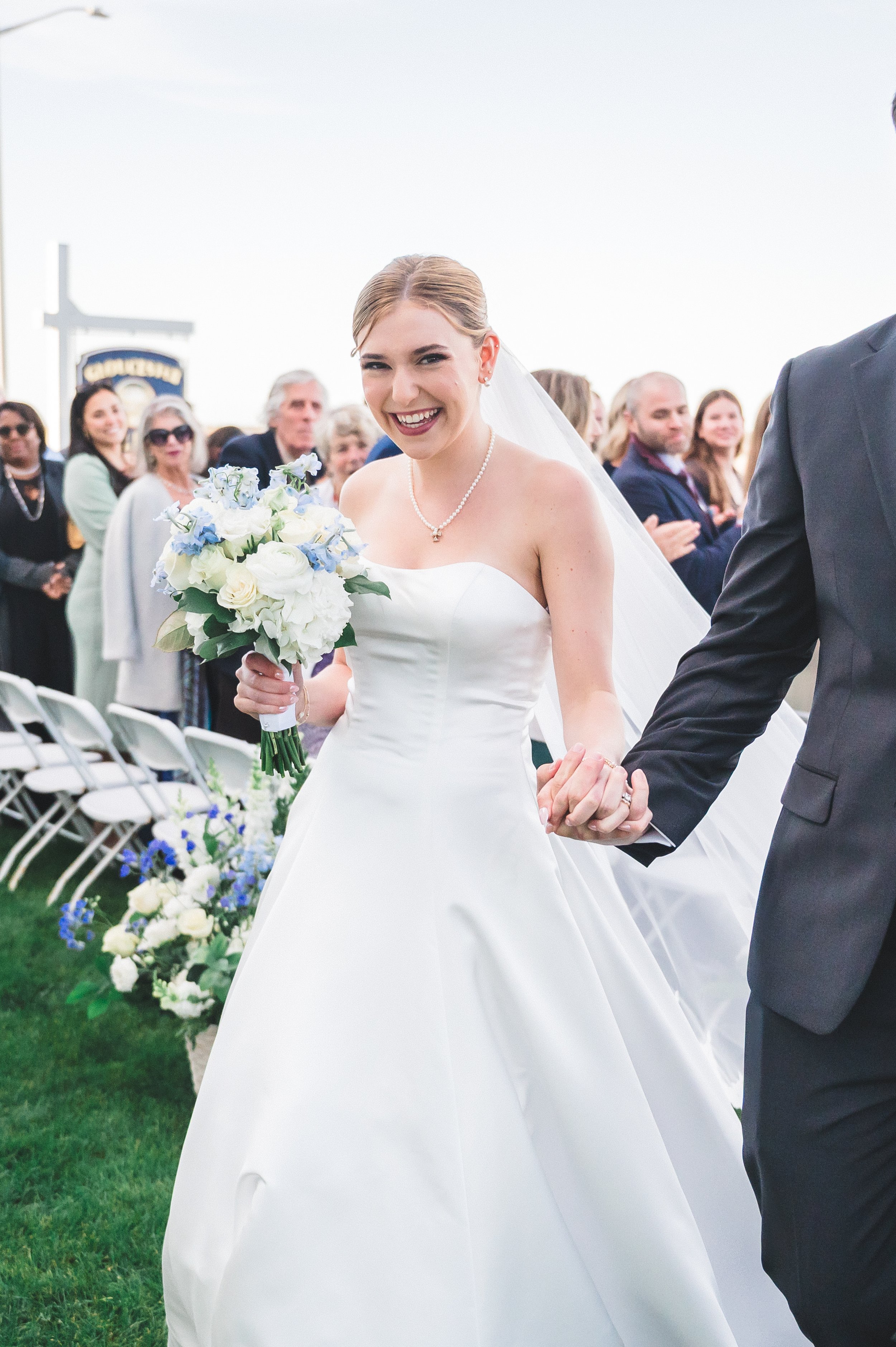 Sarah and Tim wedding preview-42.jpg