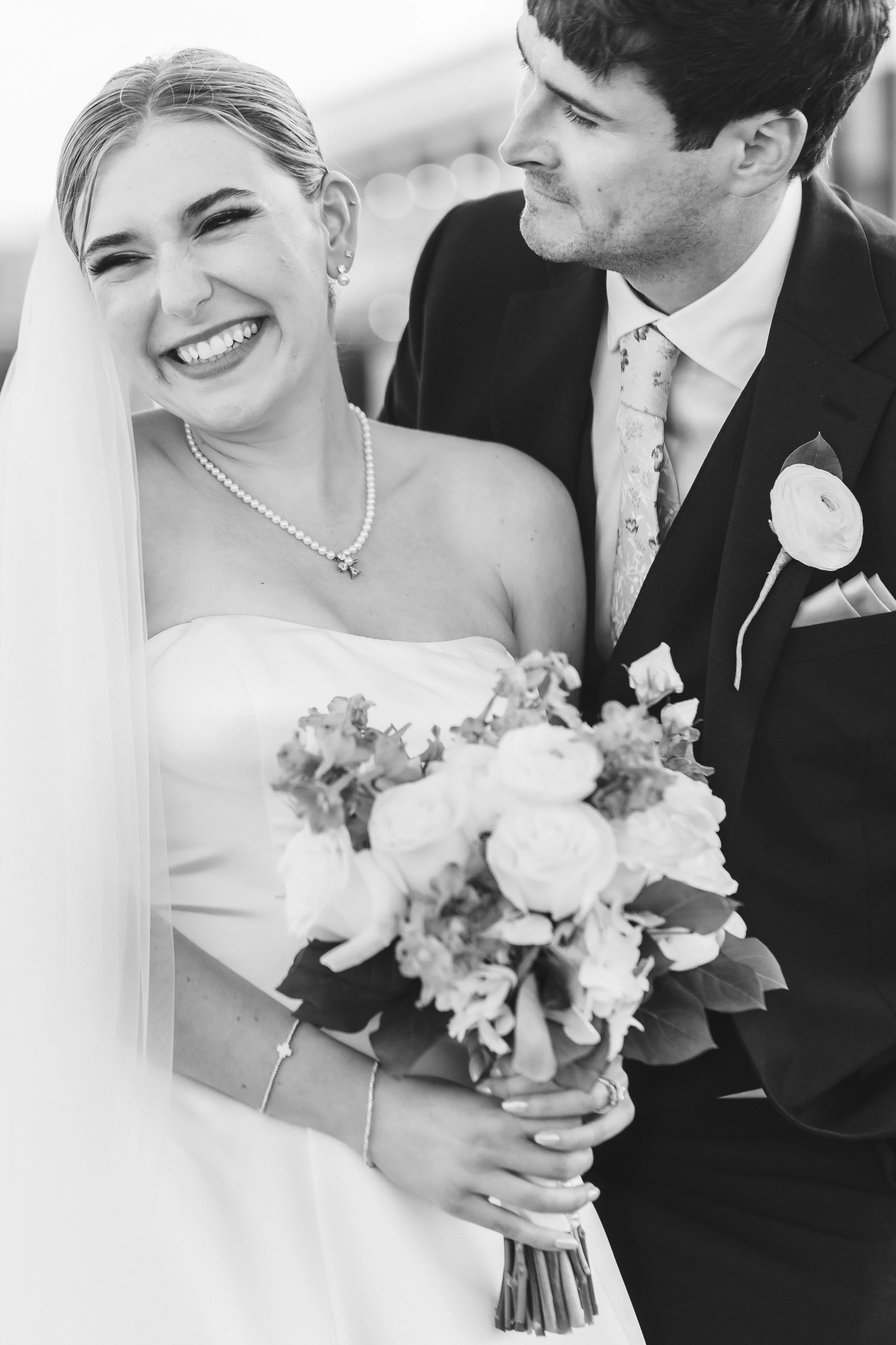 Sarah and Tim wedding preview-54.jpg