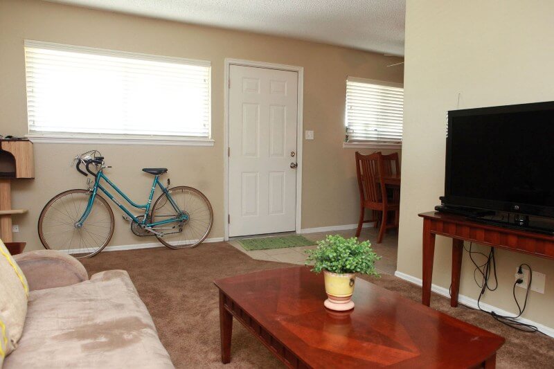 Pinewood Apartments Midtown Tulsa