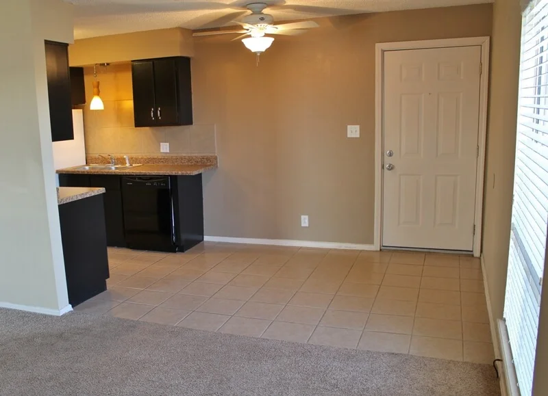 Pinewood Apartments Midtown Tulsa