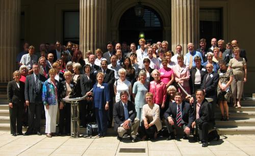 2004 - university of queensland