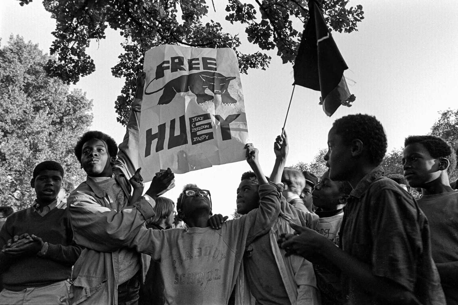  Student-age Chicago kids at a rally in Lincoln Park, there to hear Bobby Seale speak, during the Democratic Convention, August 1968 