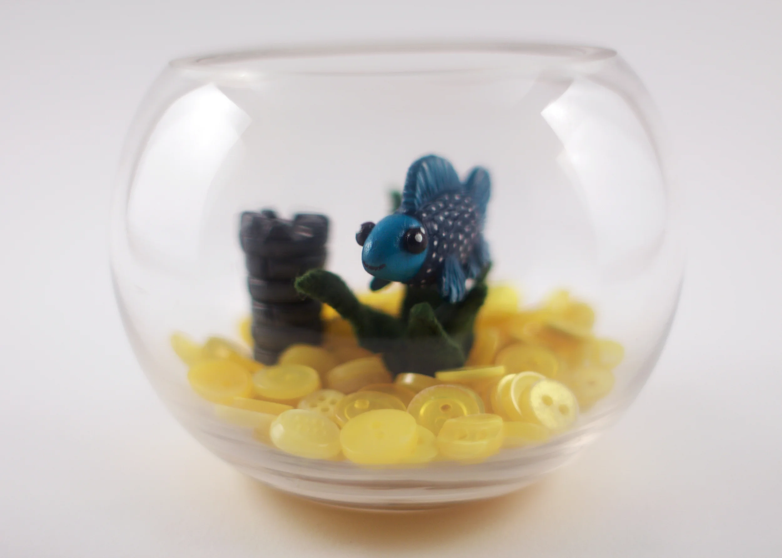 Fishbowl_blue.jpg