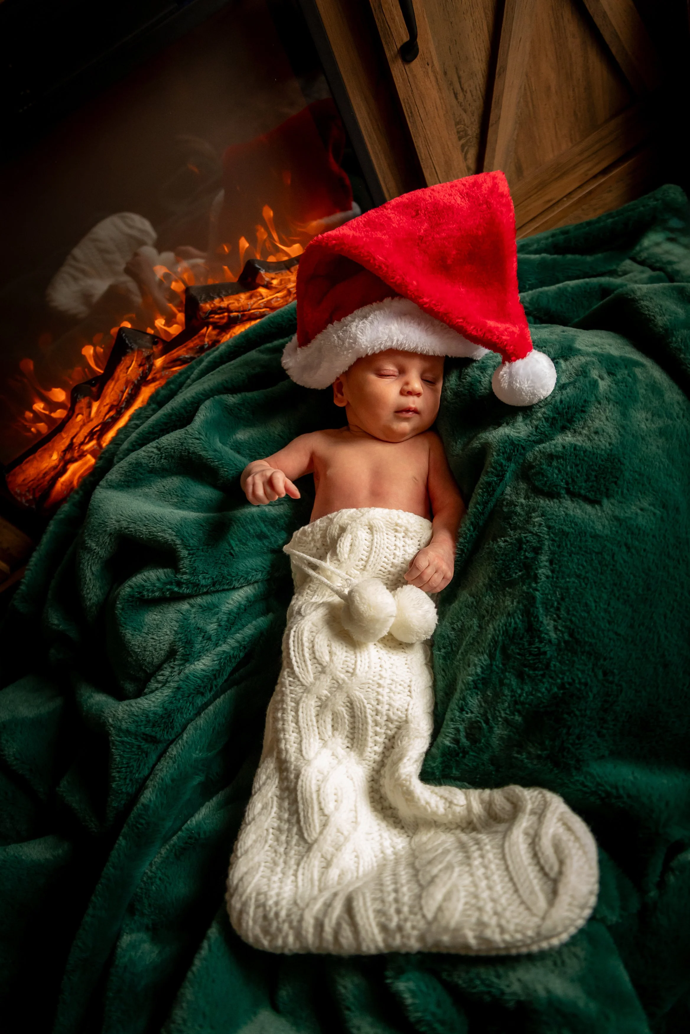 20251208-JamesNewborn (74 of 78).jpg