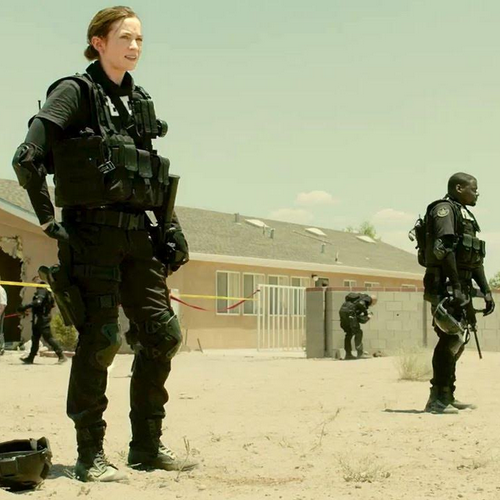 Drug War Epic 'Sicario' Is Gripping and Intense Filmmaking