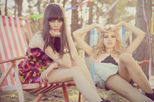 Placeholder for photo of Kylie and Sarah :}