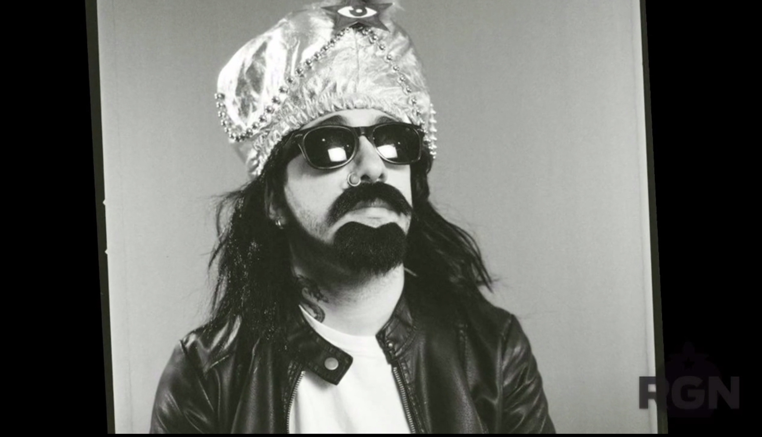 Inside The Music Tellers: The Rock Guru