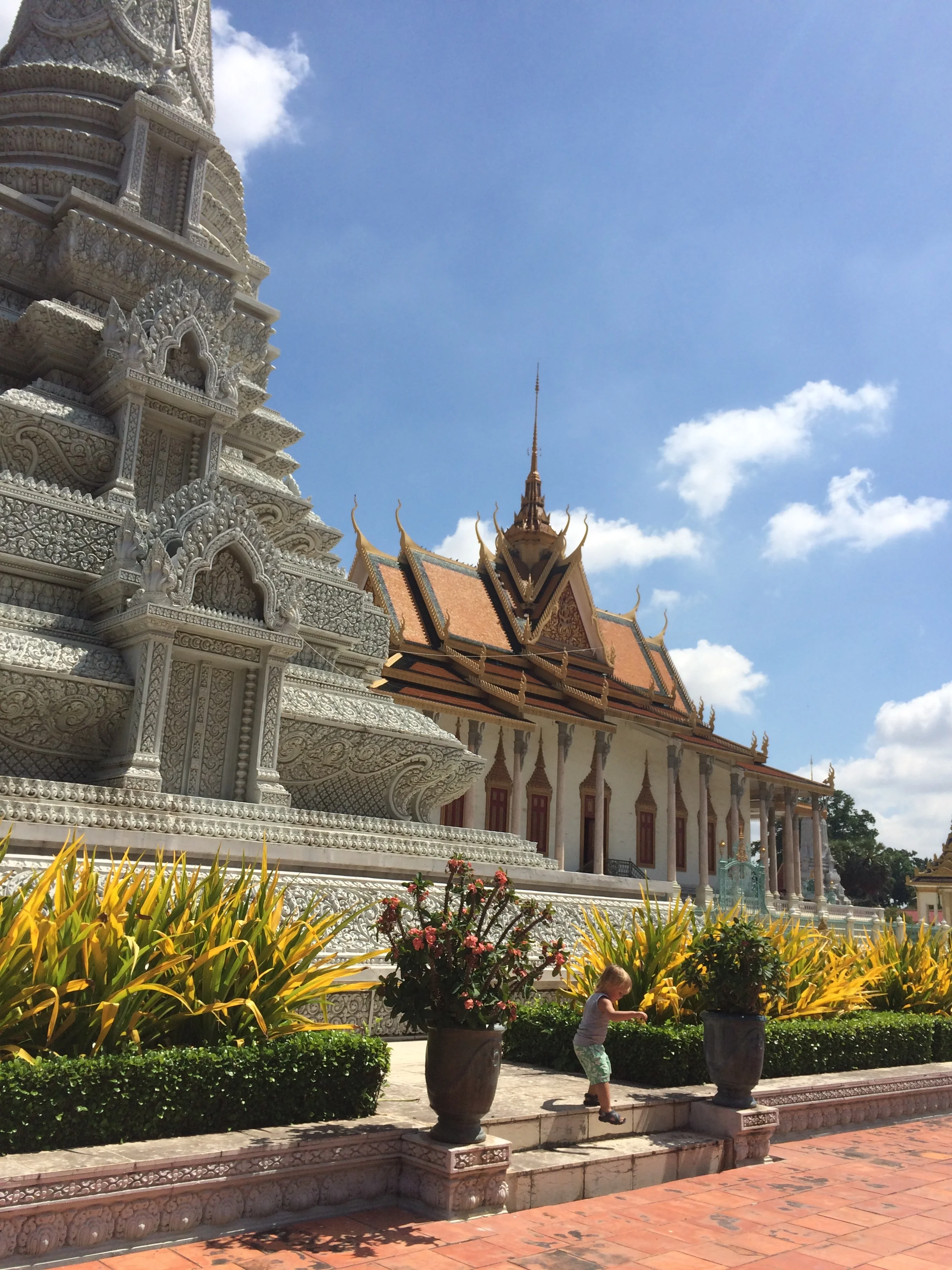 Hugo exploring the royal palace.