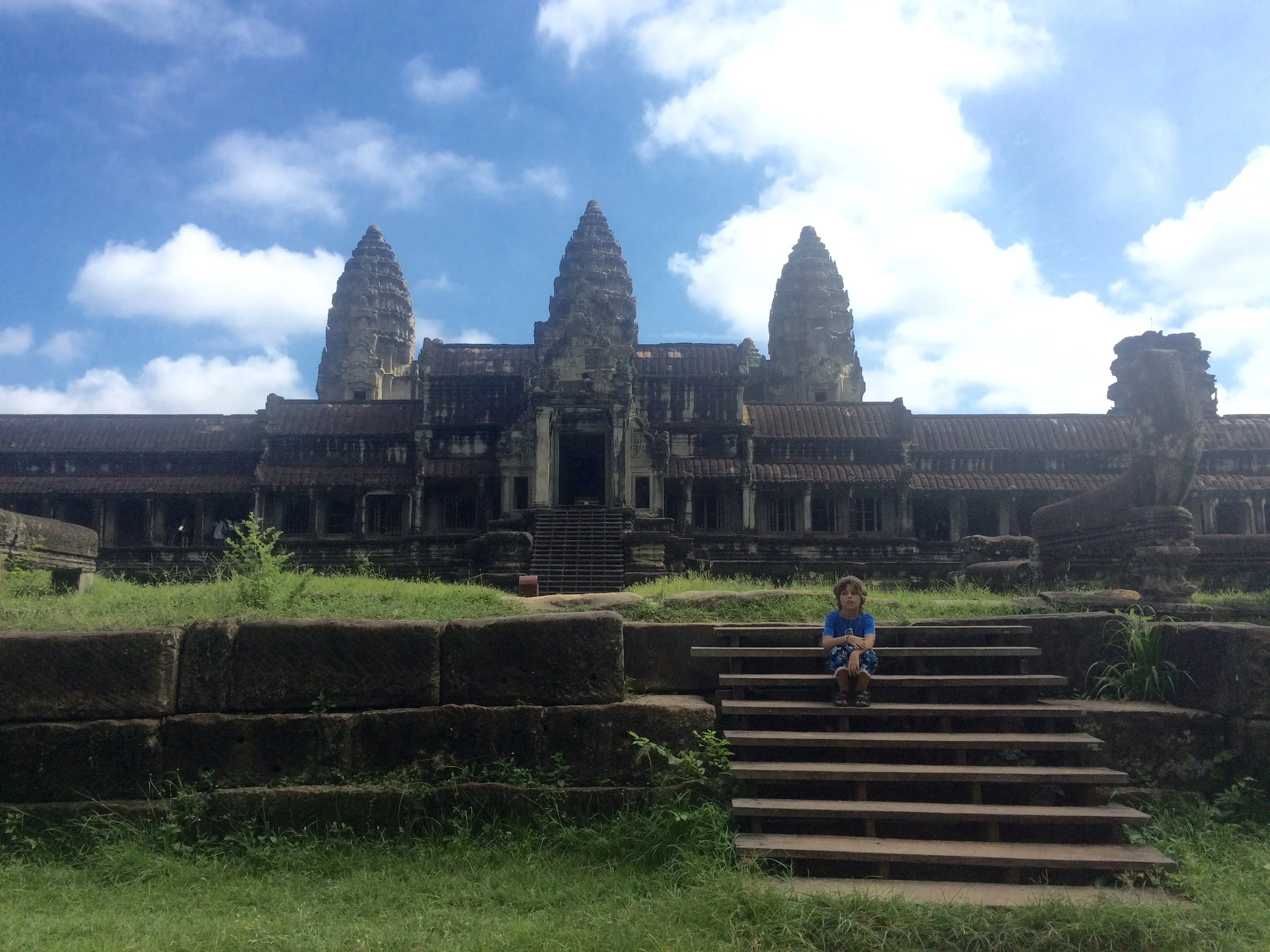 this is me and a big temple.