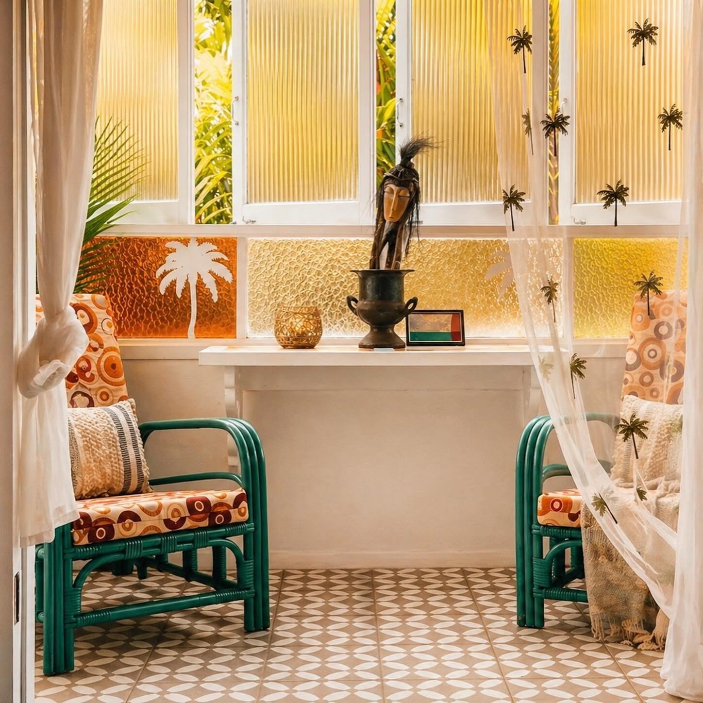 Feel like a small dose of the tropical pace? slow mornings, long baths, tropical breezes and  no agenda. We have two days available - Thursday the 24th and Friday the 25th of June. #portdouglas #easydays