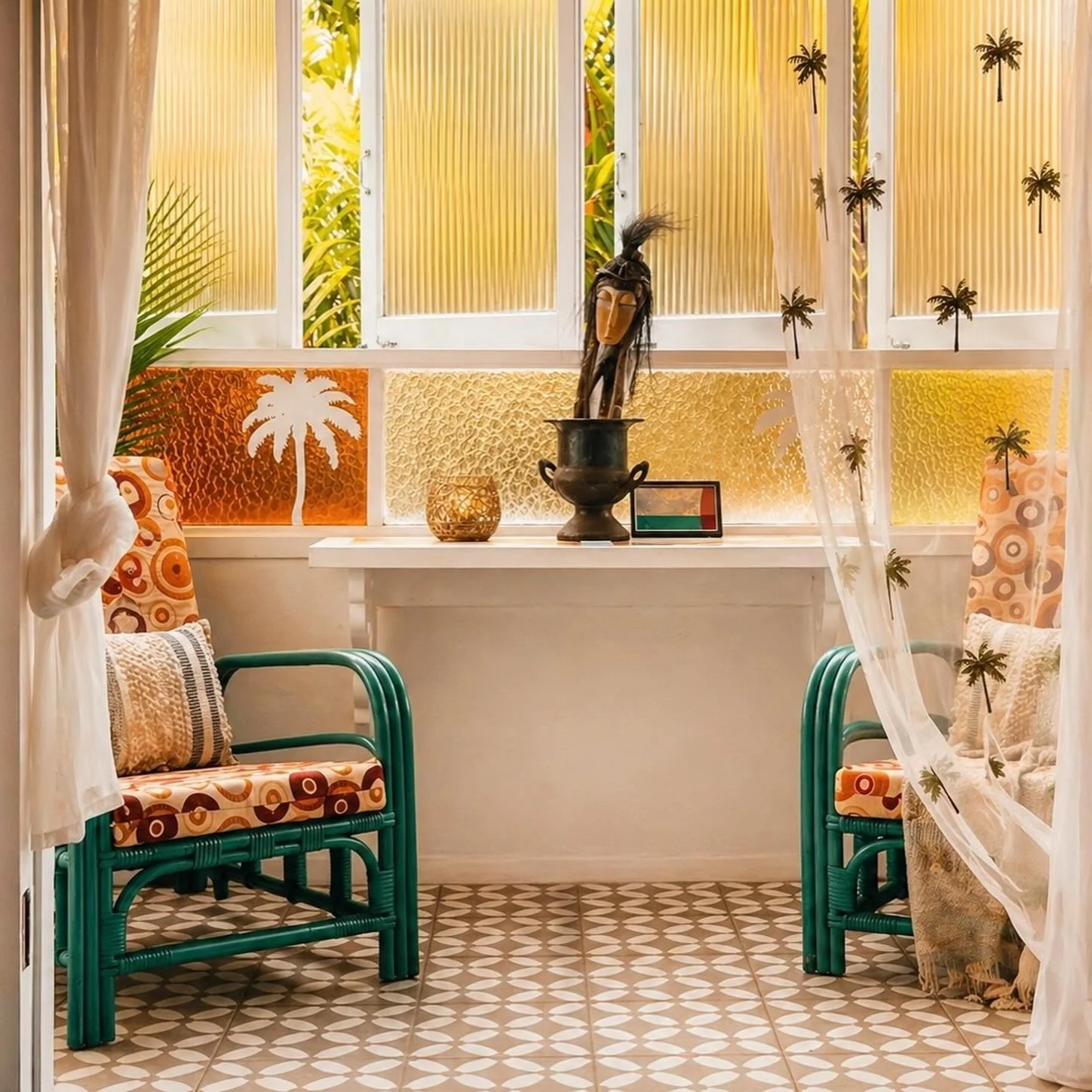 Feel like a small dose of the tropical pace? slow mornings, long baths, tropical breezes and  no agenda. We have two days available - Thursday the 24th and Friday the 25th of June. #portdouglas #easydays
