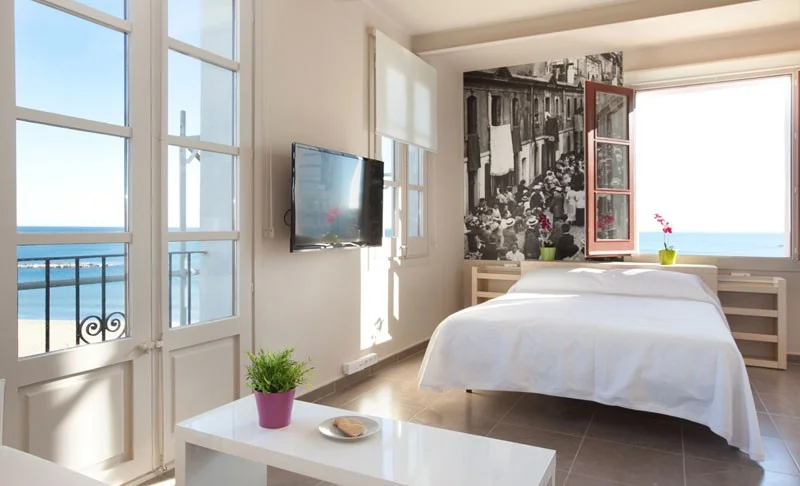 barcelonaapartment03.jpg