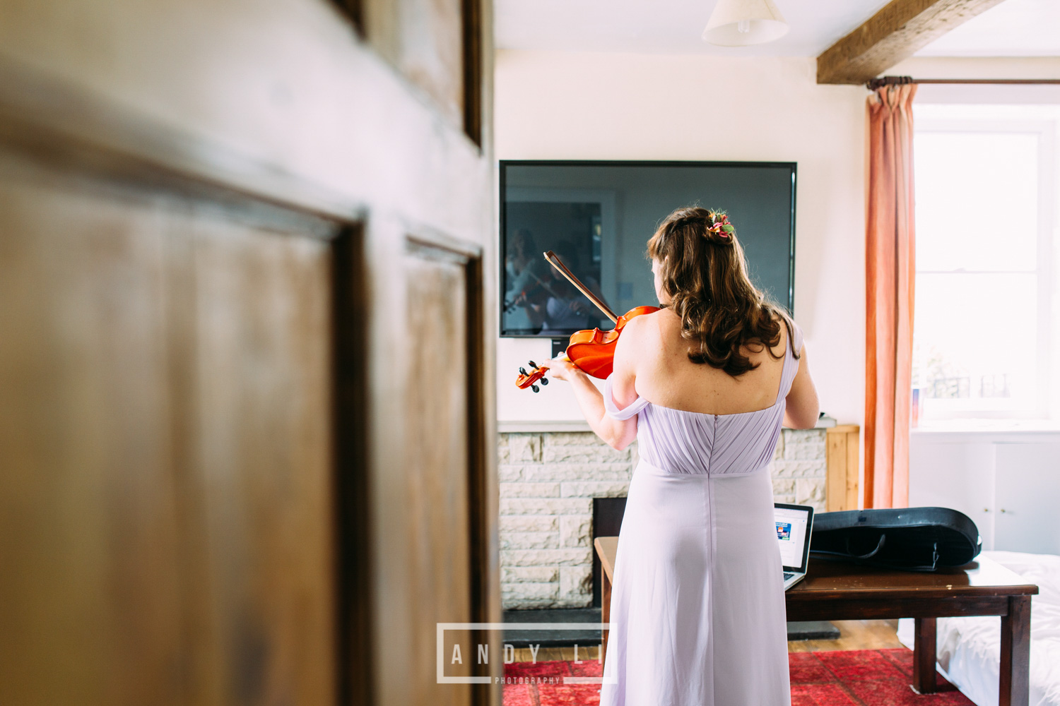 Wistanstow Village Hall Wedding Photography-034.jpg