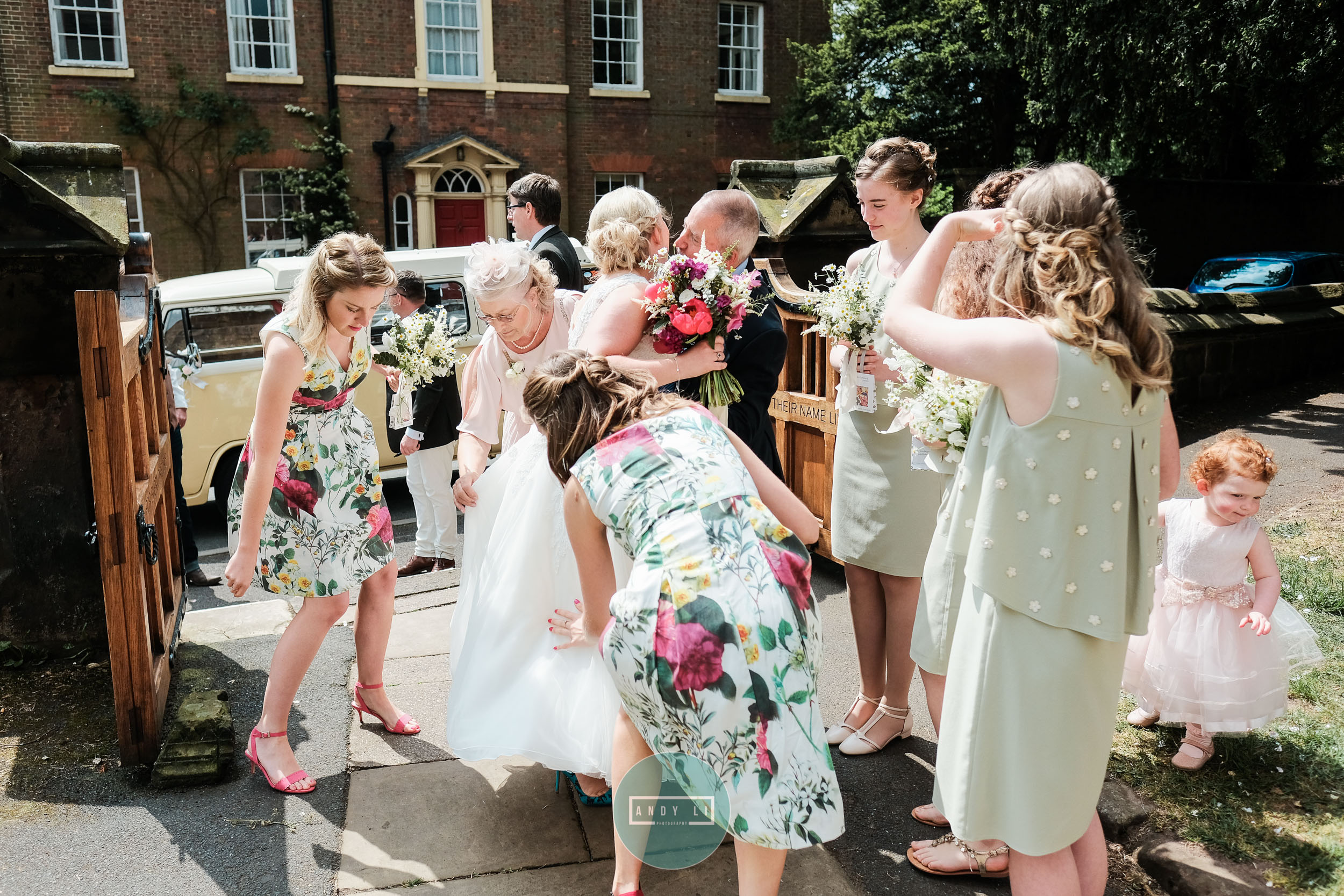 Sugnall Walled Garden Wedding Photographer-023-XPRO0604.jpg