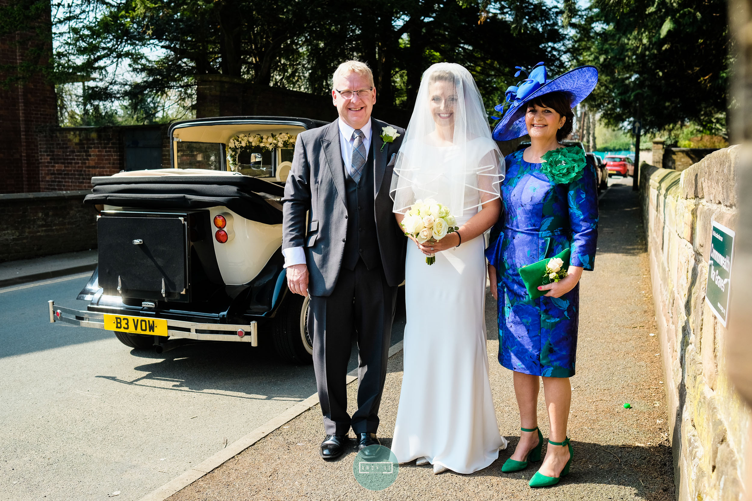 Lilleshall Hall Wedding Photographer-018-AXT21413.jpg
