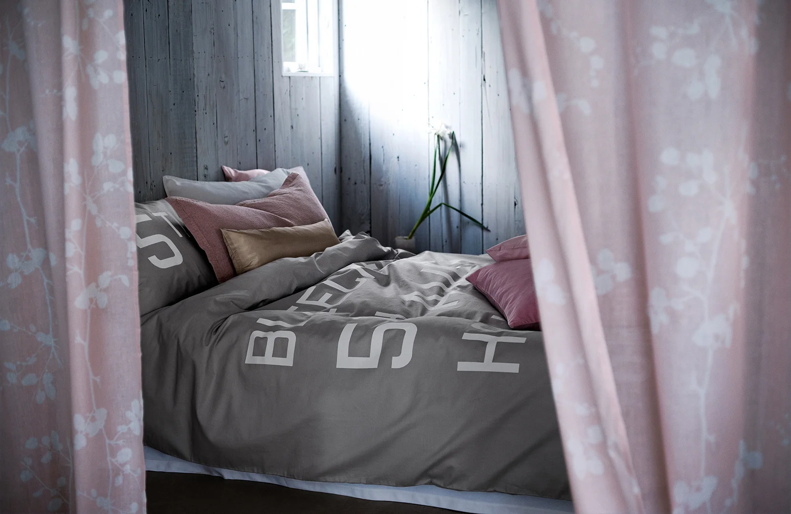 H&M HOME BEDS 3.jpg
