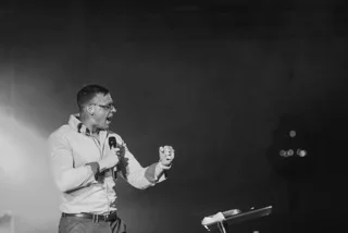 10am Guest Speaker: Luke Brendling