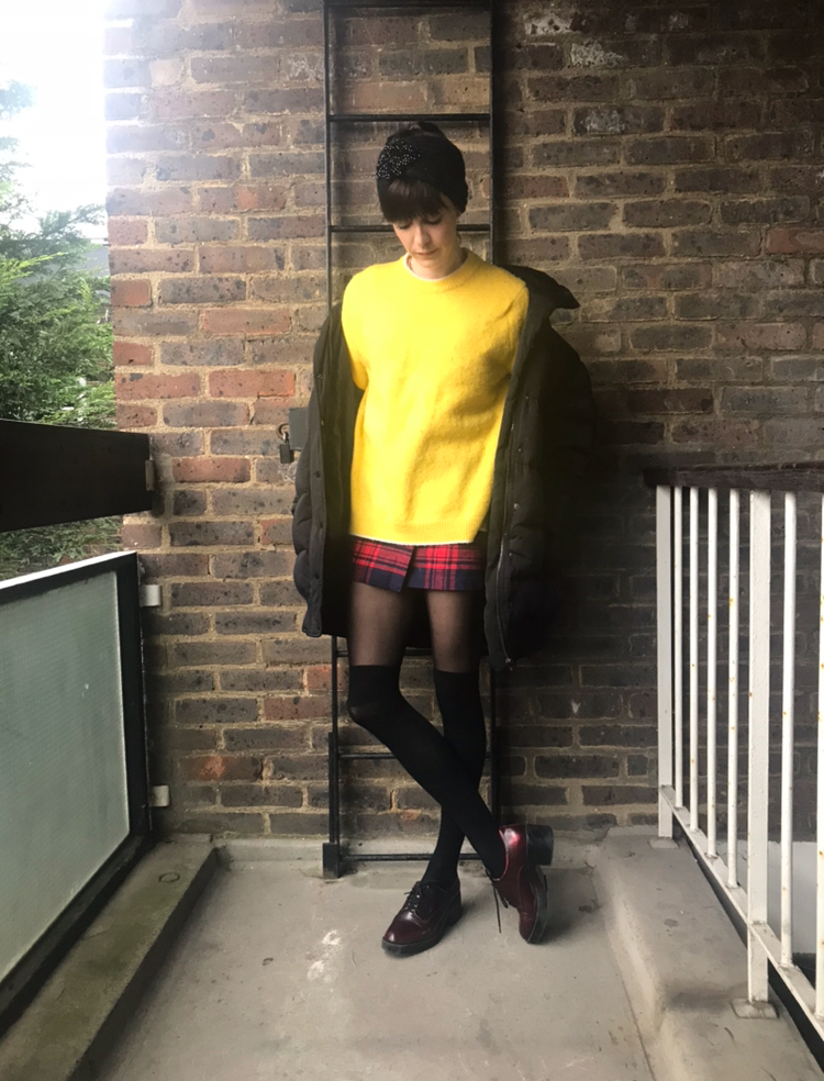 Pretty Polly Secret Sock Tights - www.prettypolly.co.uk JUMPER - m.zara.com SKIRT - www.rokit.co.uk
