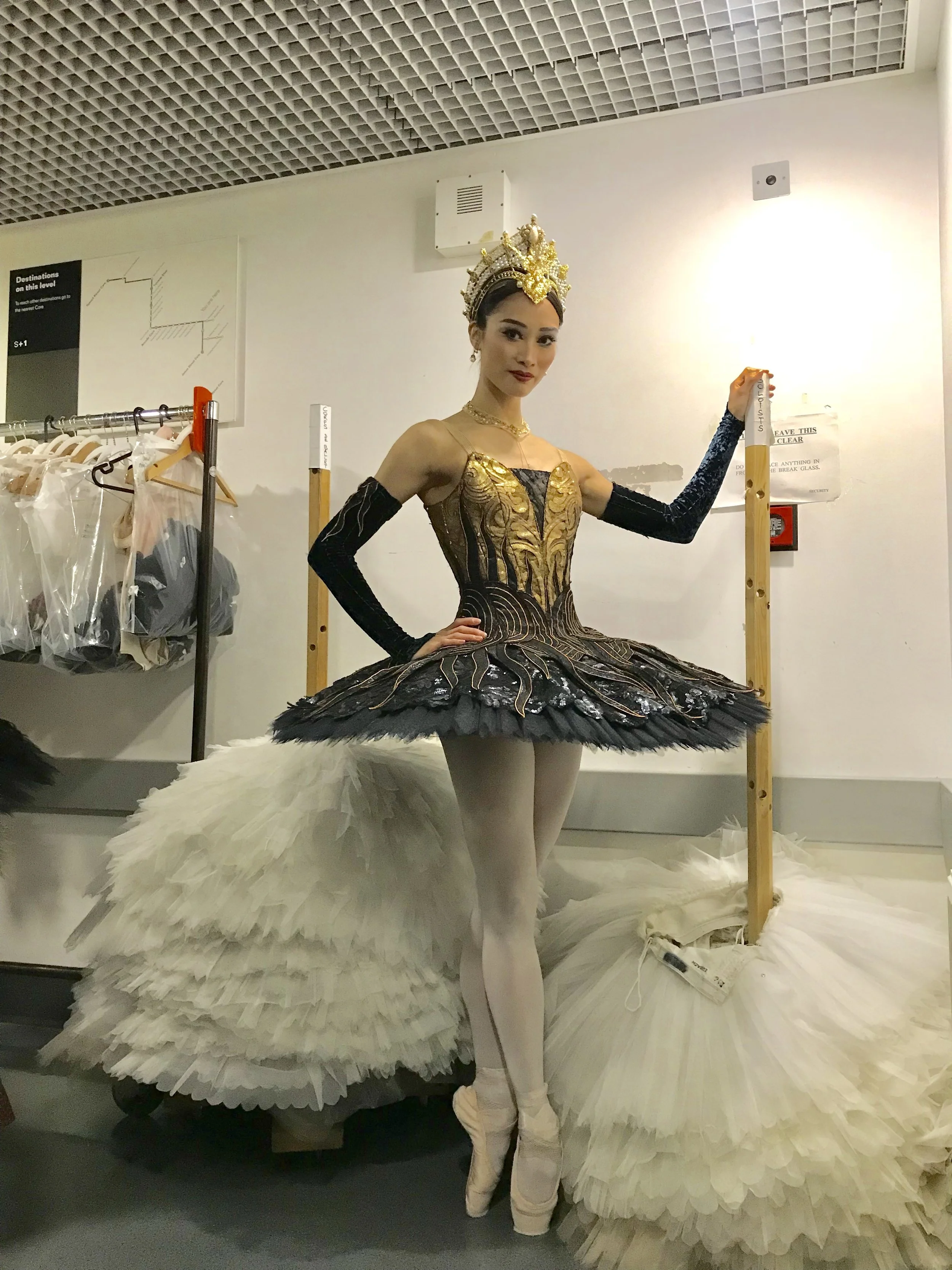 FUMI CHAN AS HUNGARIAN PRINCESS 