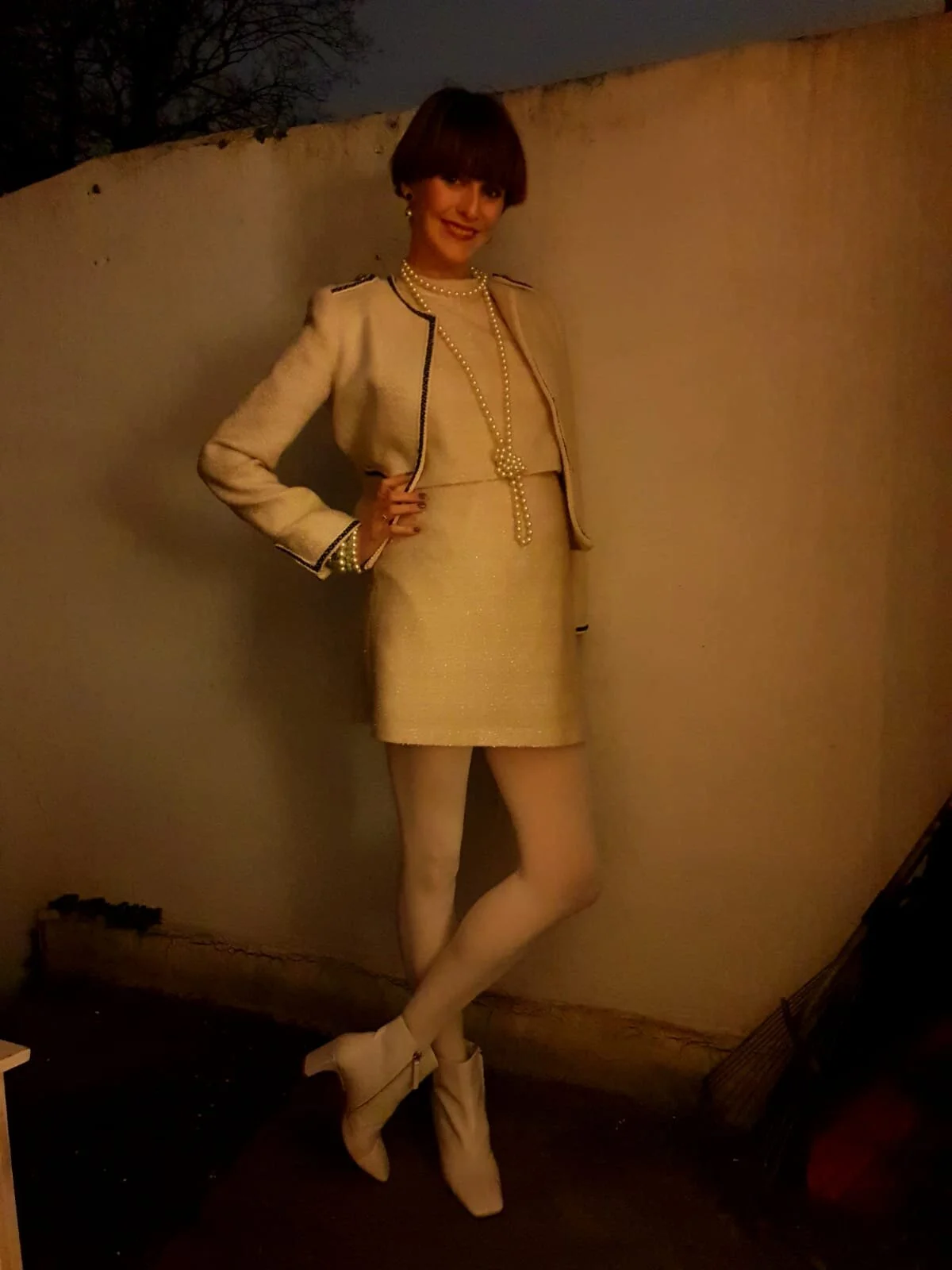 Going for all whites with lots of pearls for a night out.