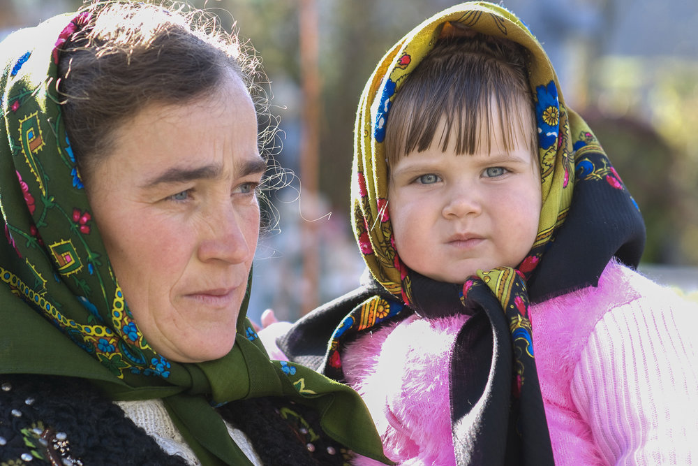 mother-and-baby-portrait-photography-portraits-life-coaching-business-portraits-jo-kearney-photography-video-Romania-Maramures.jpg