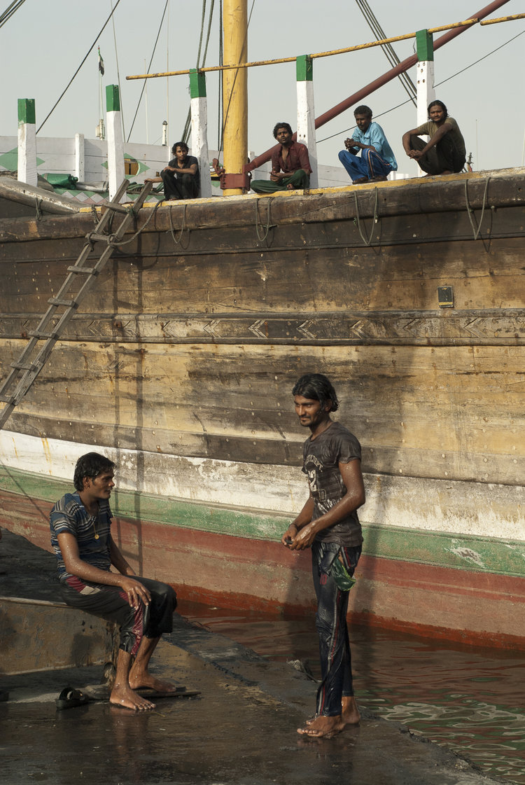 bangladeshi-migrants-workers-charcoal-workers-uae-jo-kearney-photography-video-travel-photography.jpg