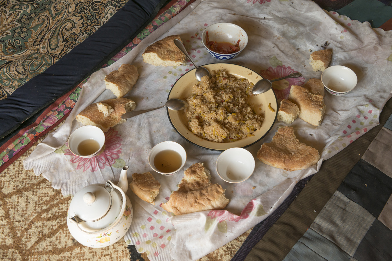 tea-picnic-rice-ploff.jpg