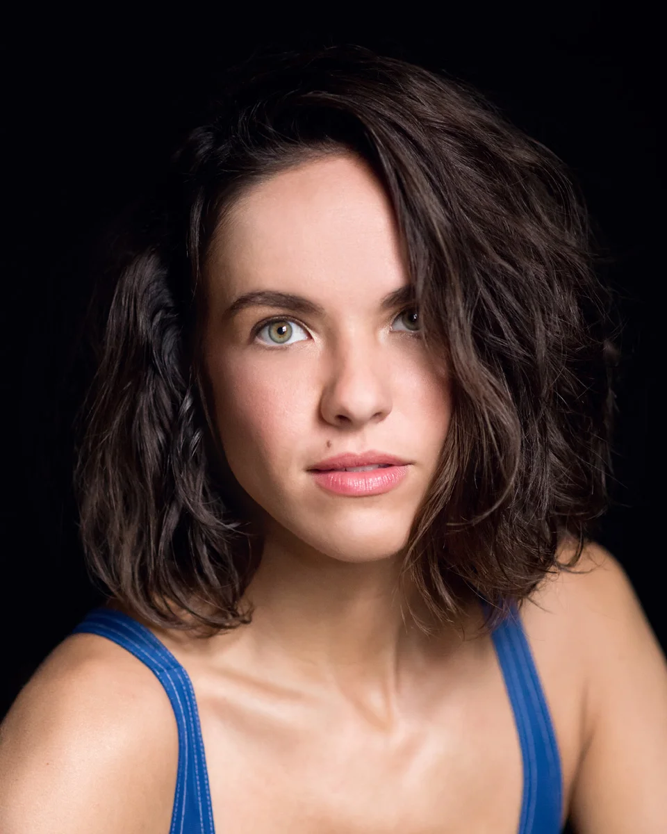 Simple headshot by Sarah Hooker Photography