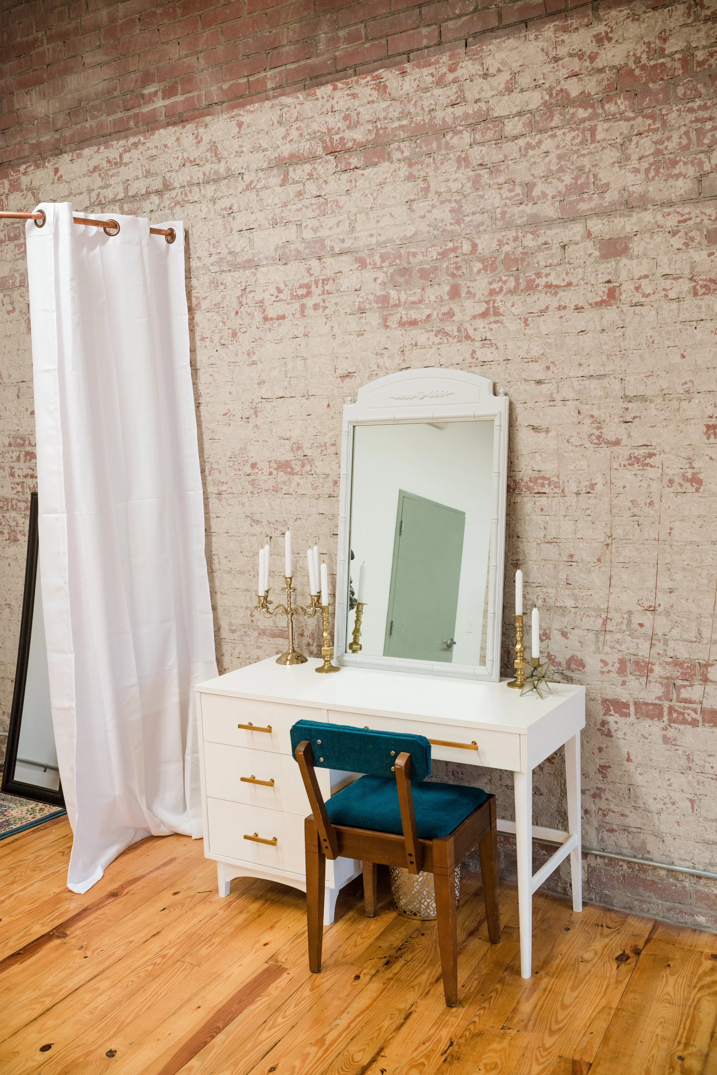 Makeup Station. Photography Studio For Hourly and Daily Rental in Marshall, NC in the Asheville, NC area. Natural light. Loft Style.