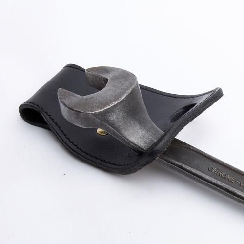 Double hole rats tail spanner2.jpg