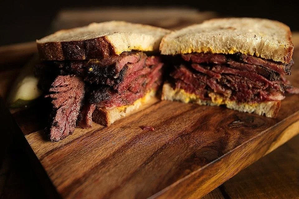 Pastrami_Sandwich.jpg