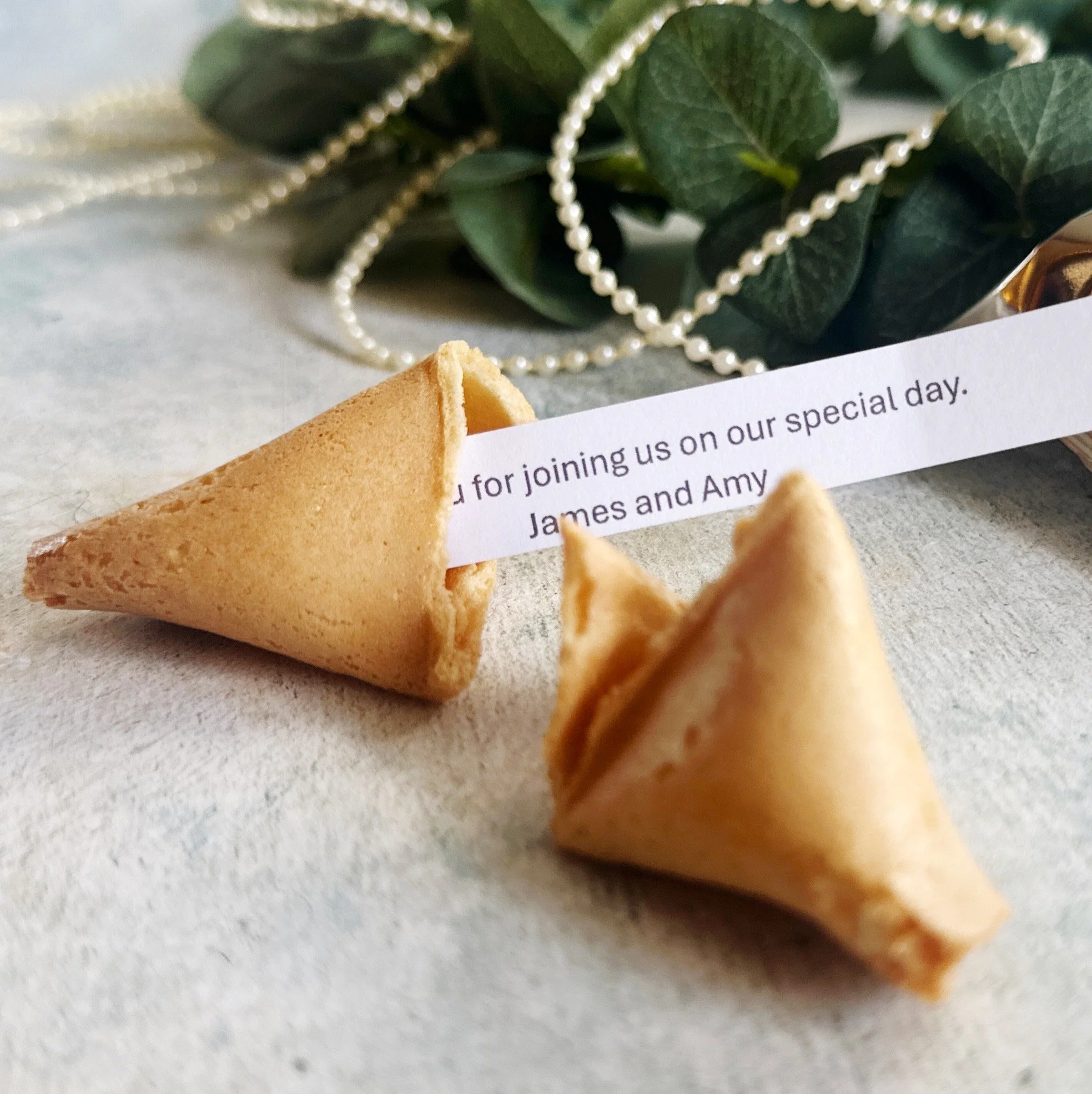 personalised wedding fortune cookies with your own messages and wrappers (Copy)