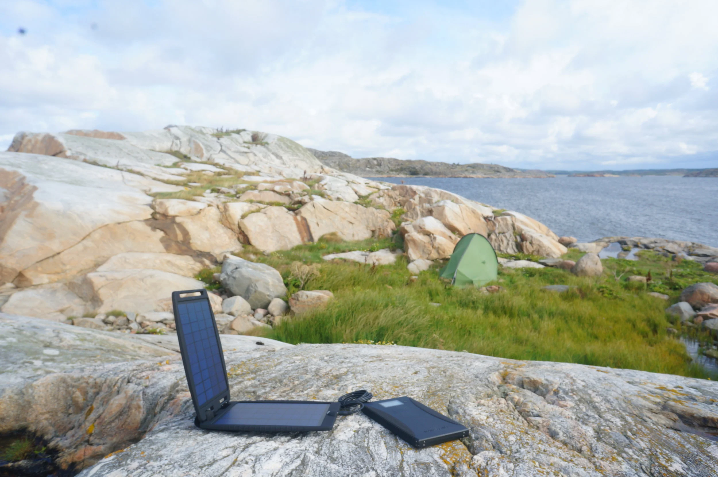 Mobile office and charging system off the coast of West Sweden