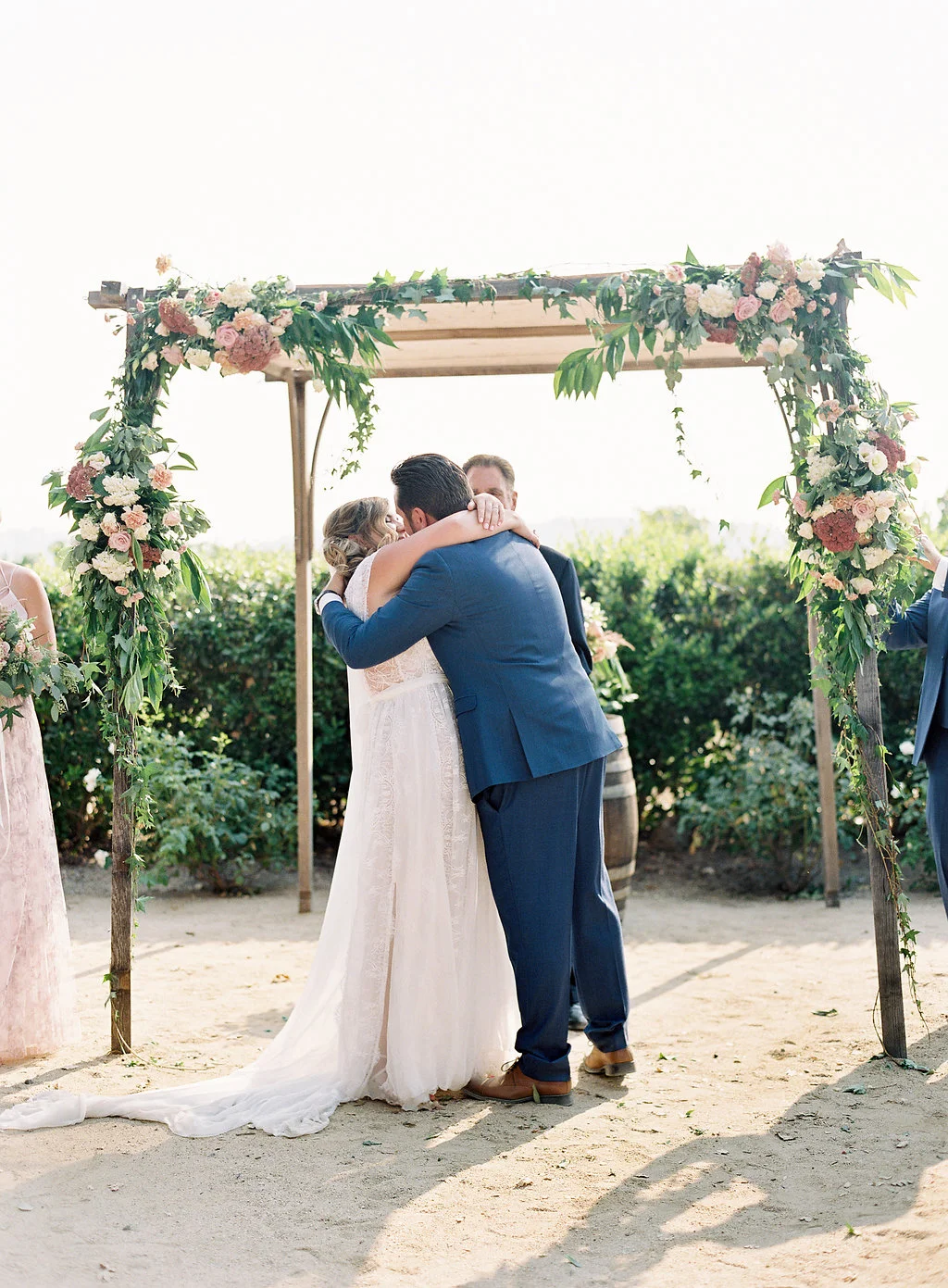 Jen+Matt-Soda-Rock-Wedding-Photographer-napa-sonoma(320of666).jpg