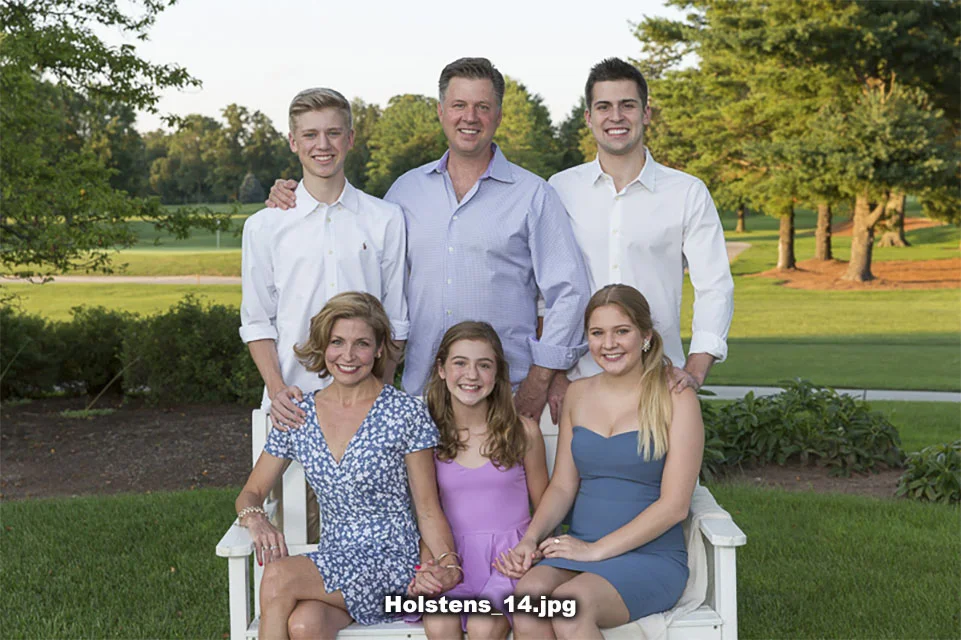 Holstens_14.jpg